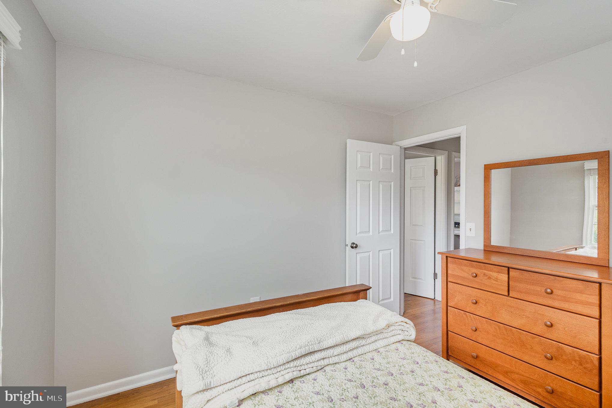 FAIRVIEW ACRES - Residential