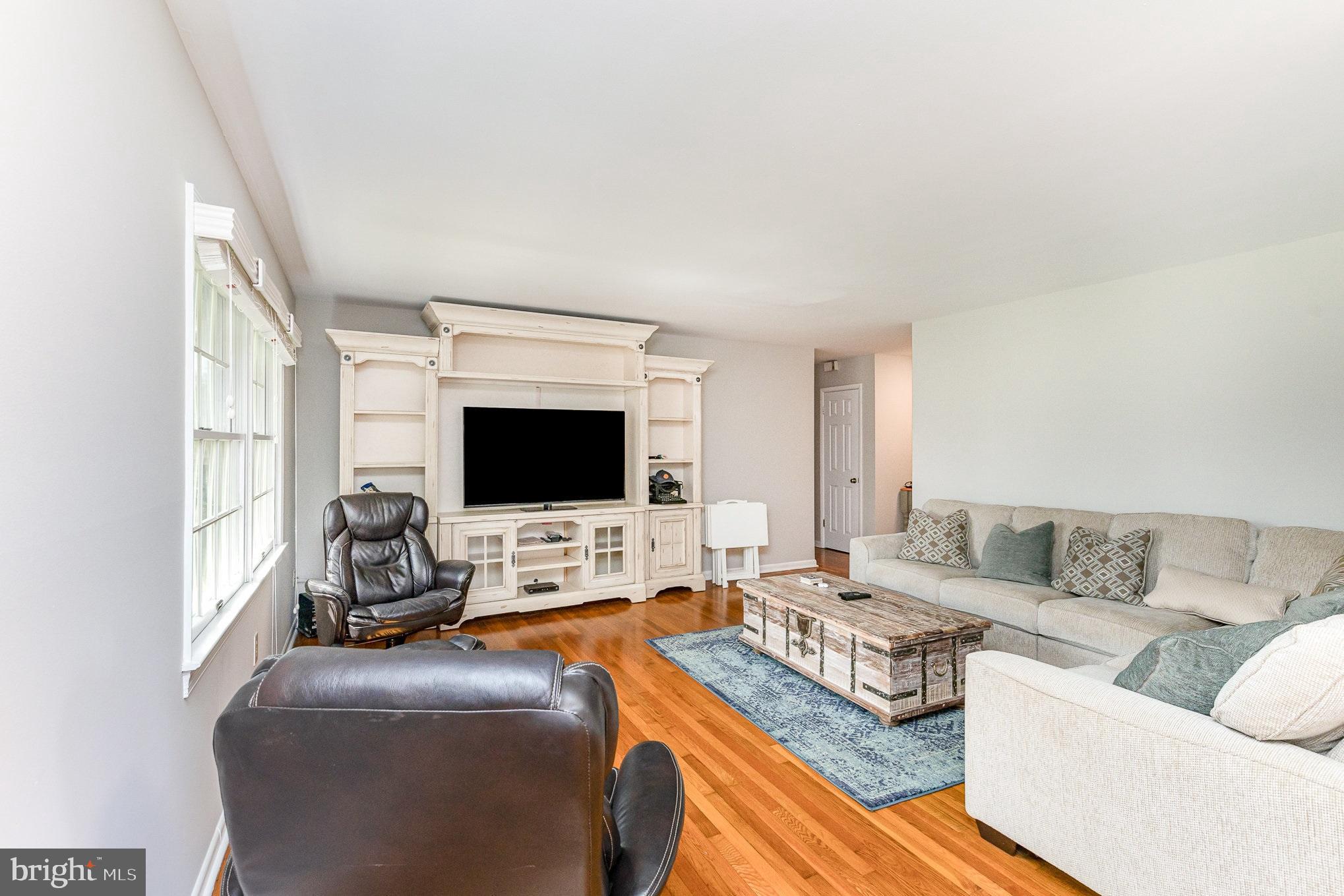 FAIRVIEW ACRES - Residential