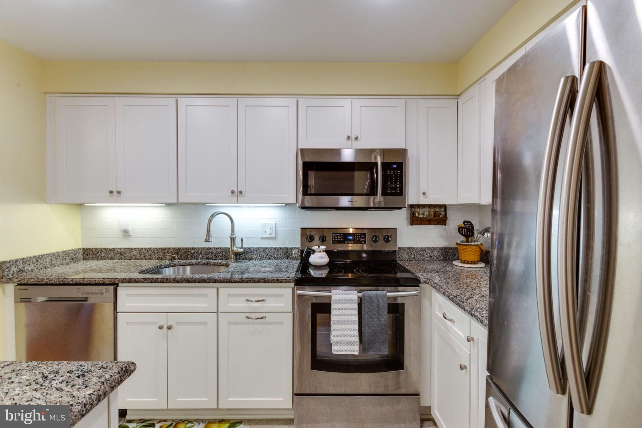 THE PLAZA - Residential