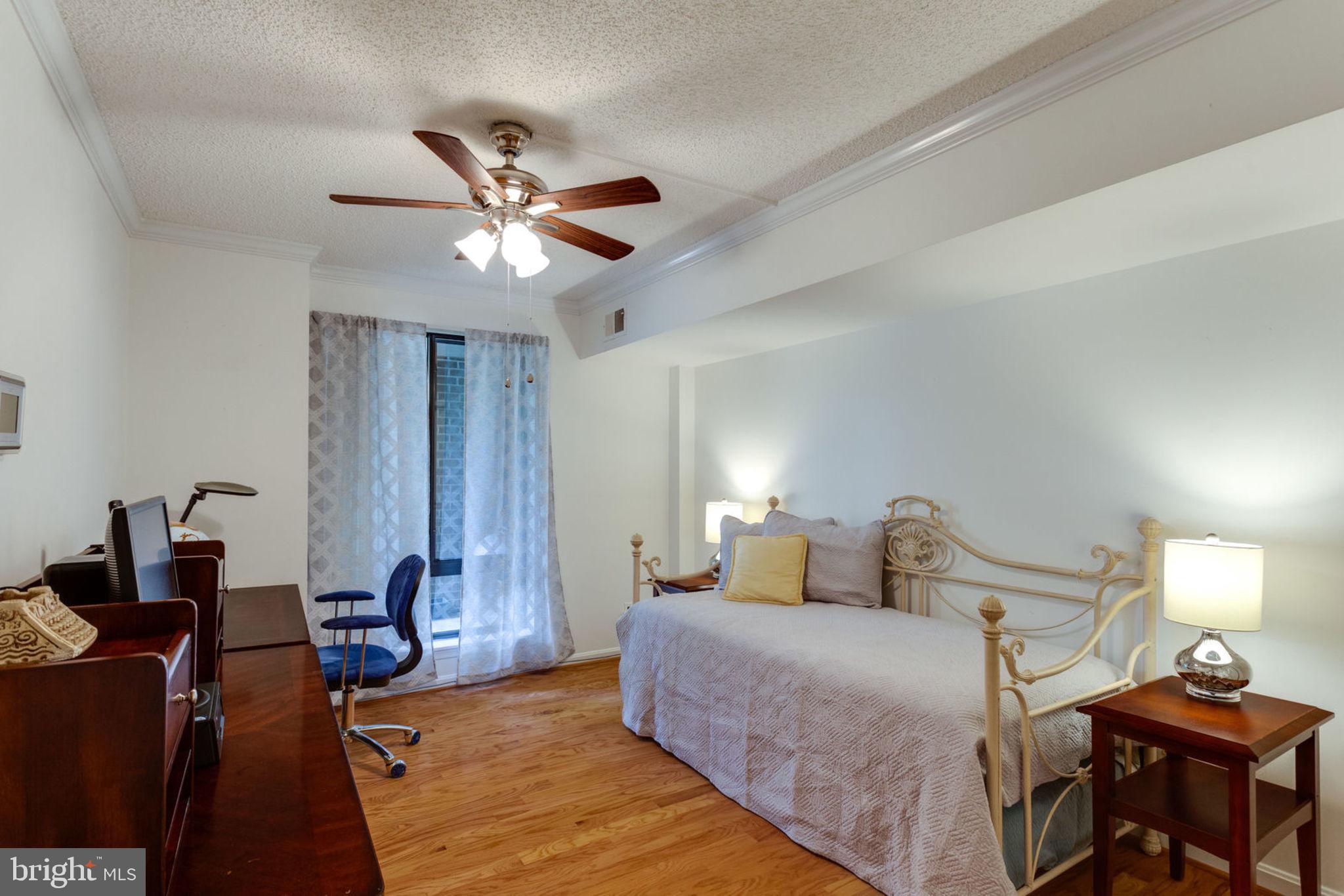 THE PLAZA - Residential