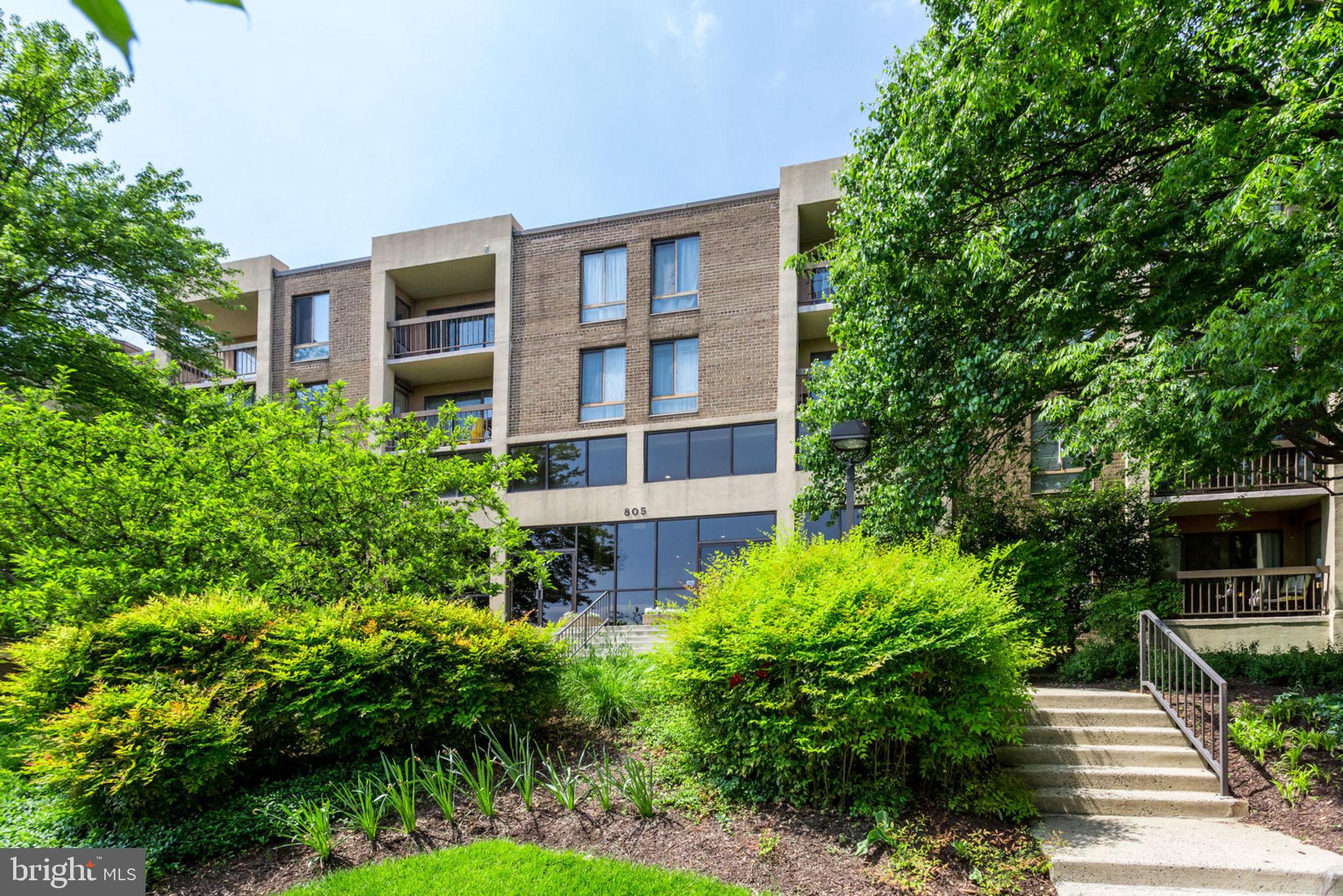 THE PLAZA - Residential