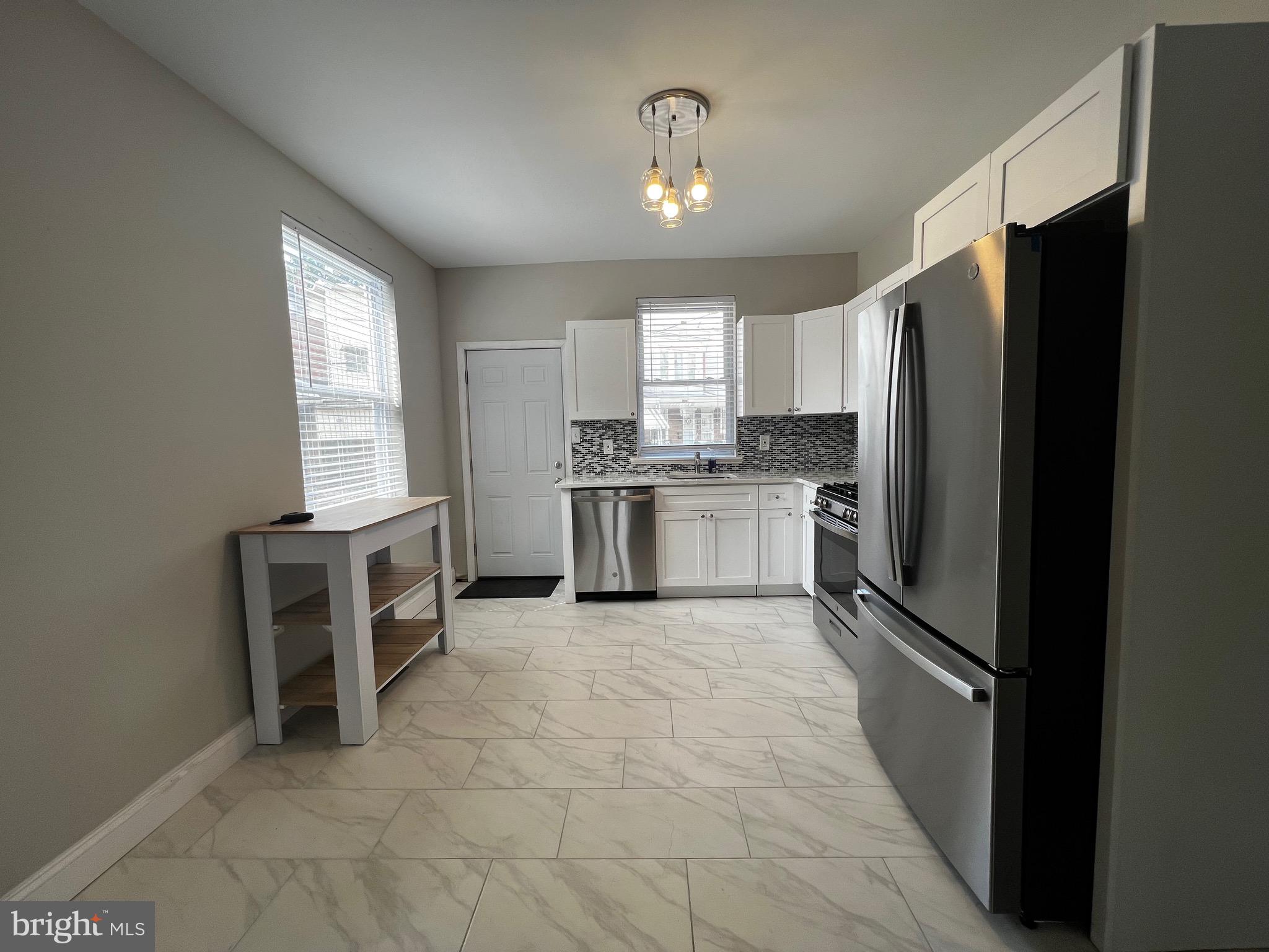 STRAWBERRY MANSION - Residential Lease