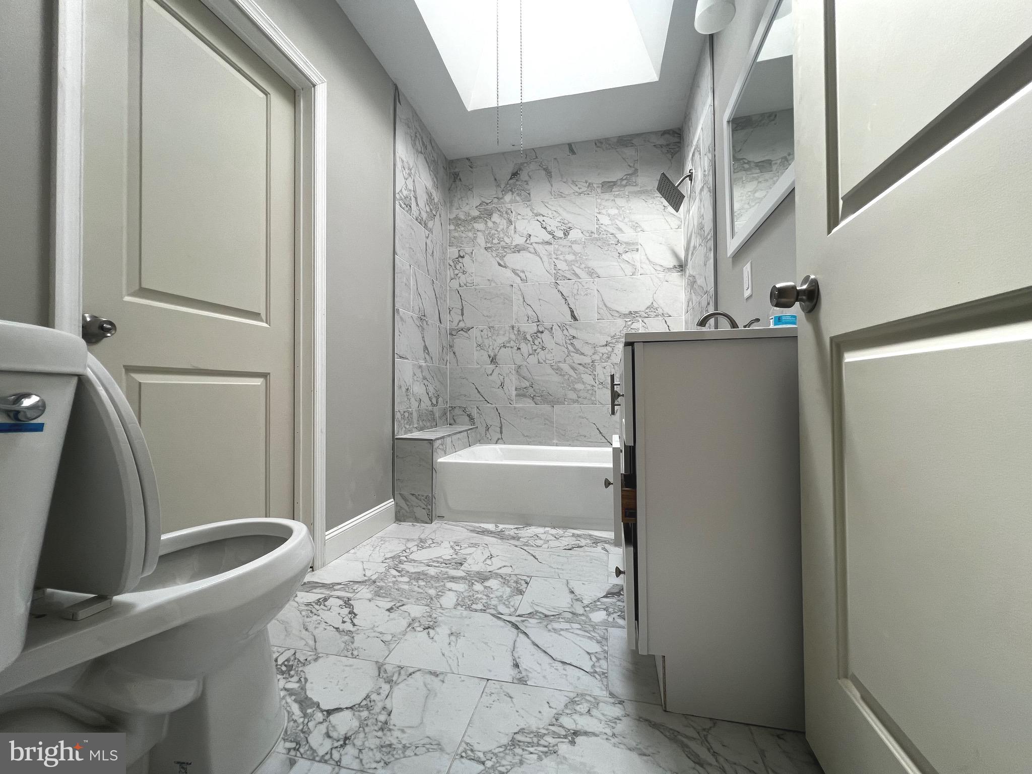 STRAWBERRY MANSION - Residential Lease
