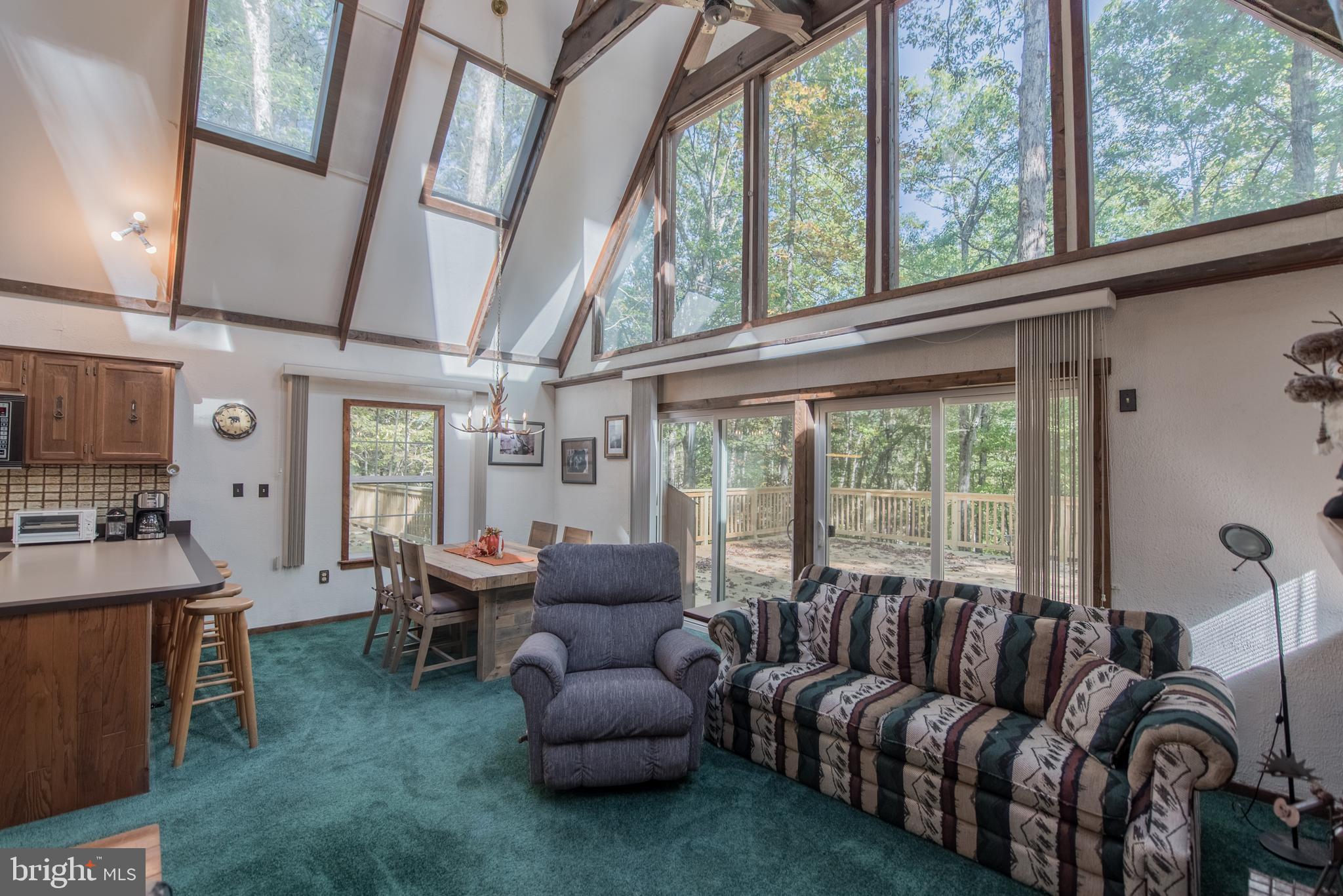 RIVER RIDGE - Residential