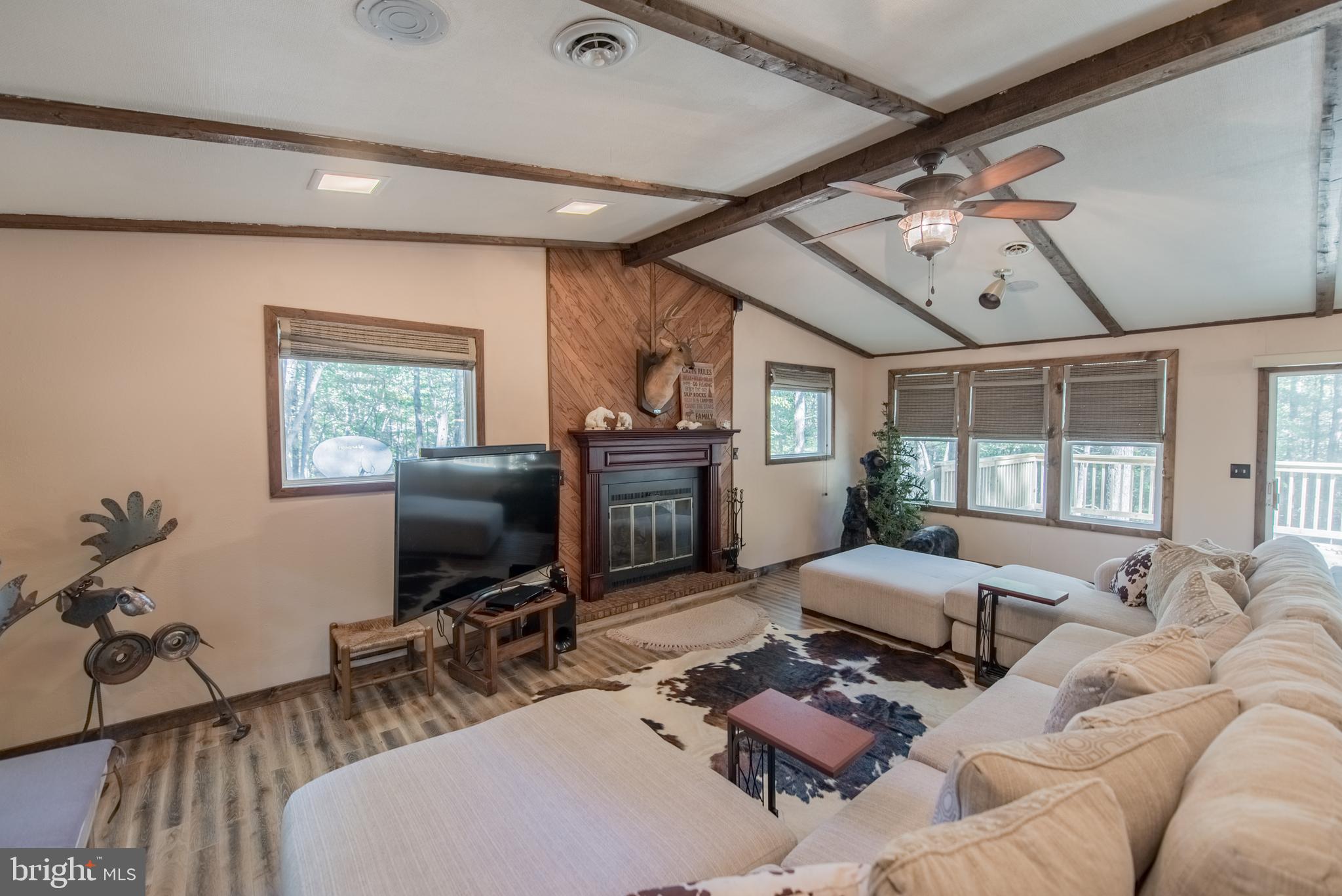 RIVER RIDGE - Residential