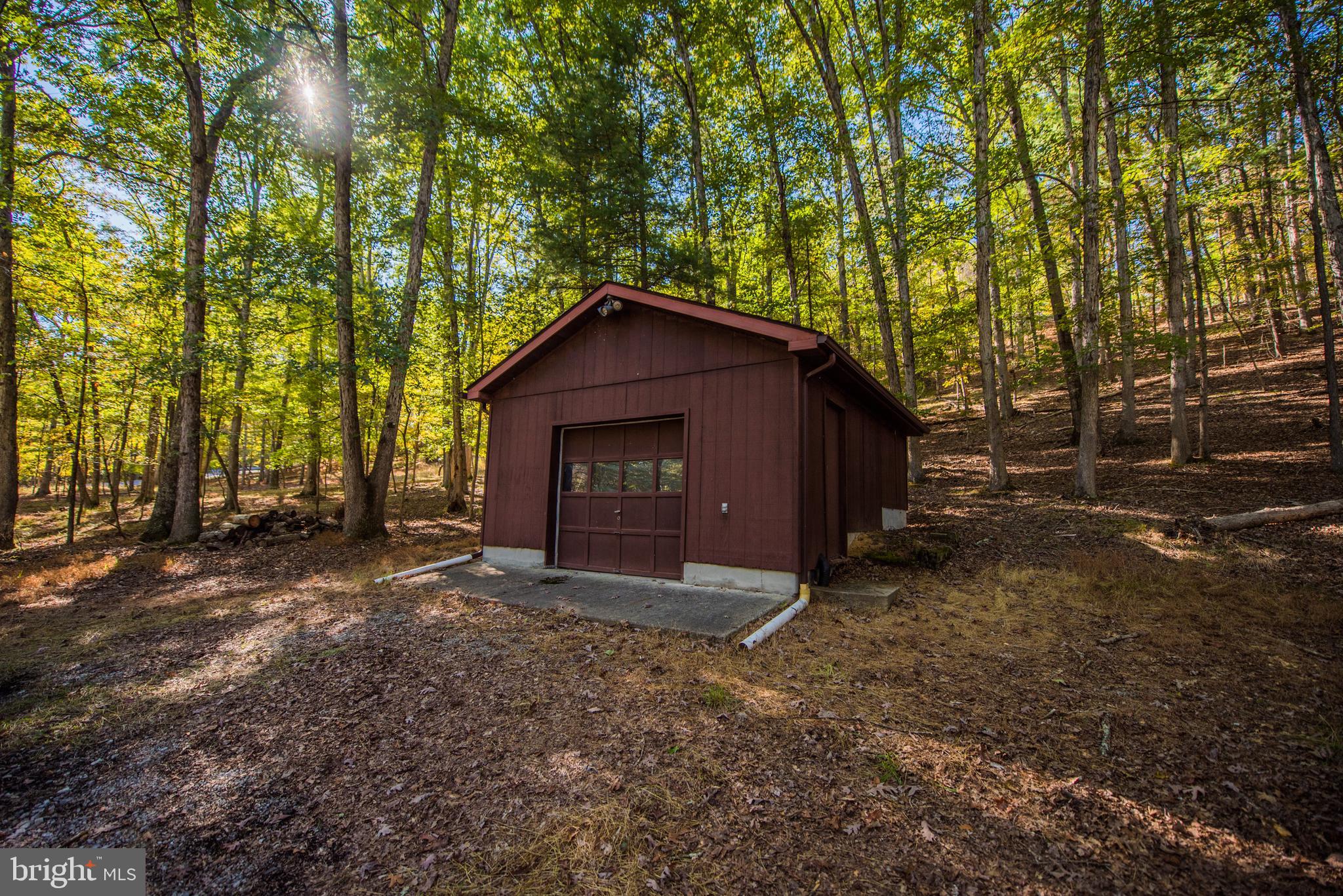 RIVER RIDGE - Residential