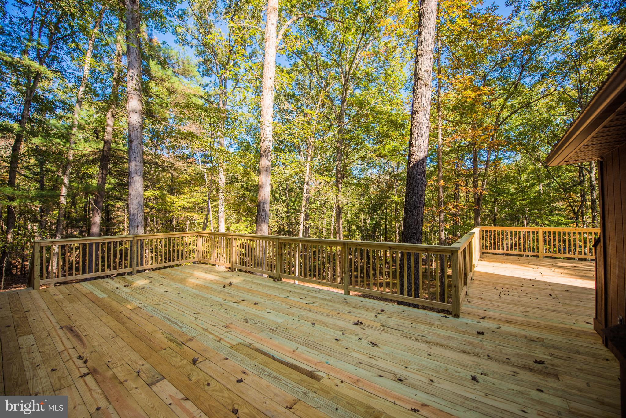 RIVER RIDGE - Residential