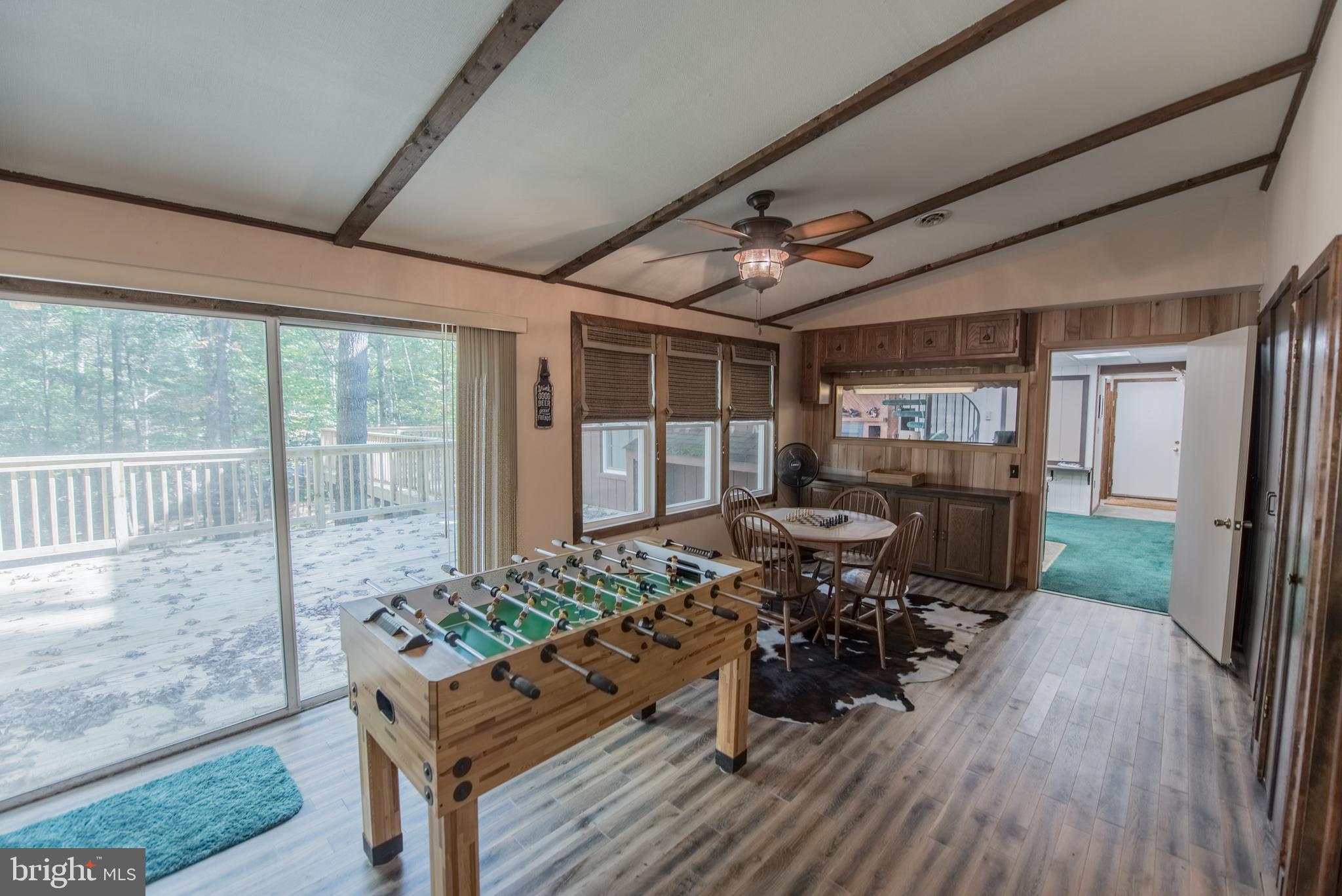 RIVER RIDGE - Residential