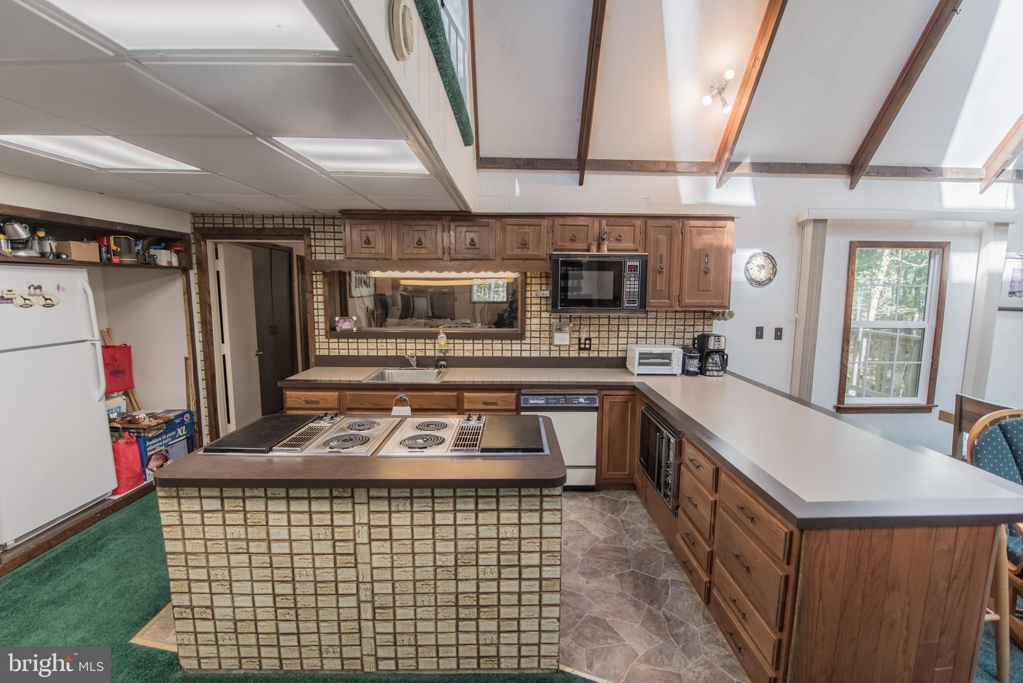 RIVER RIDGE - Residential