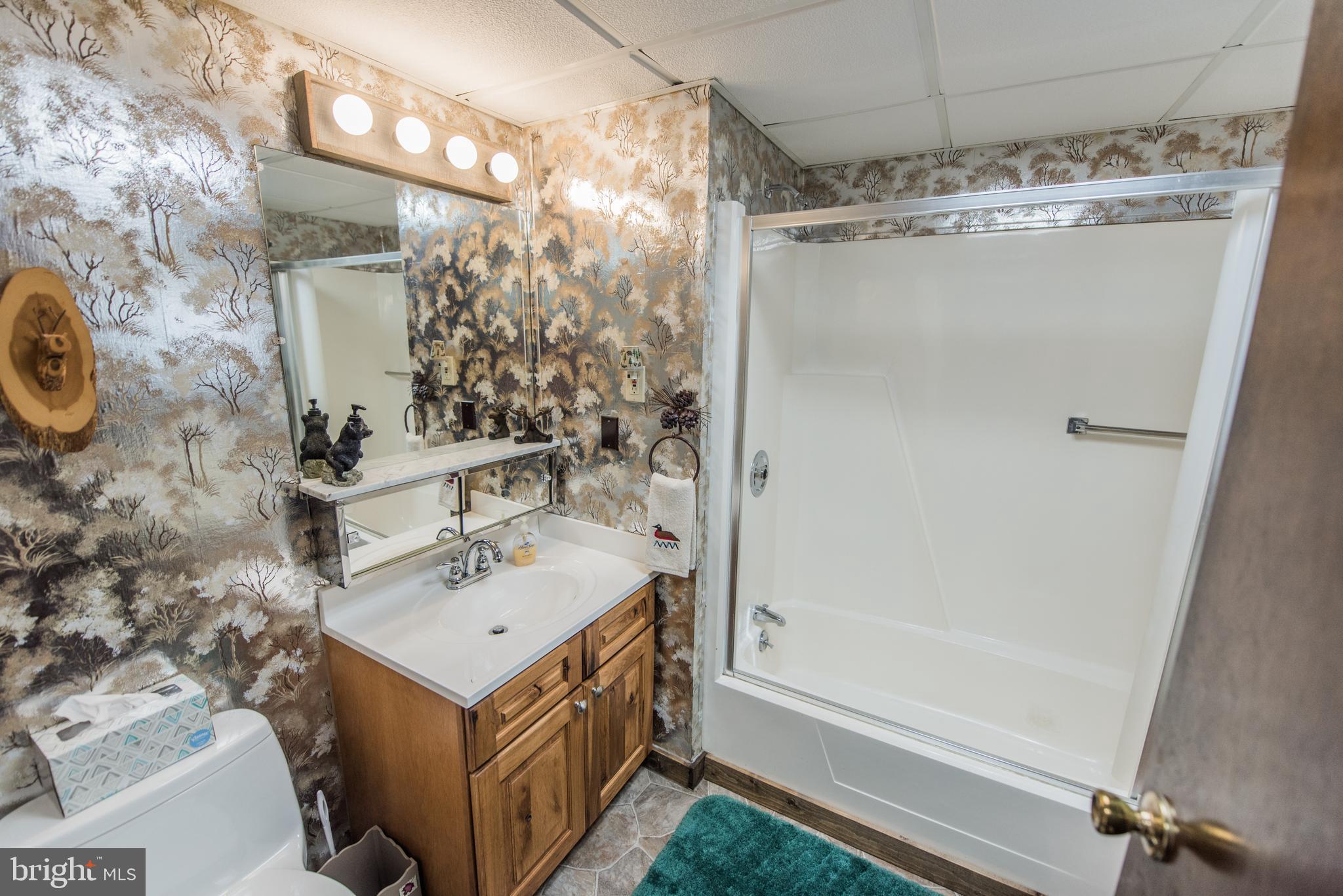 RIVER RIDGE - Residential