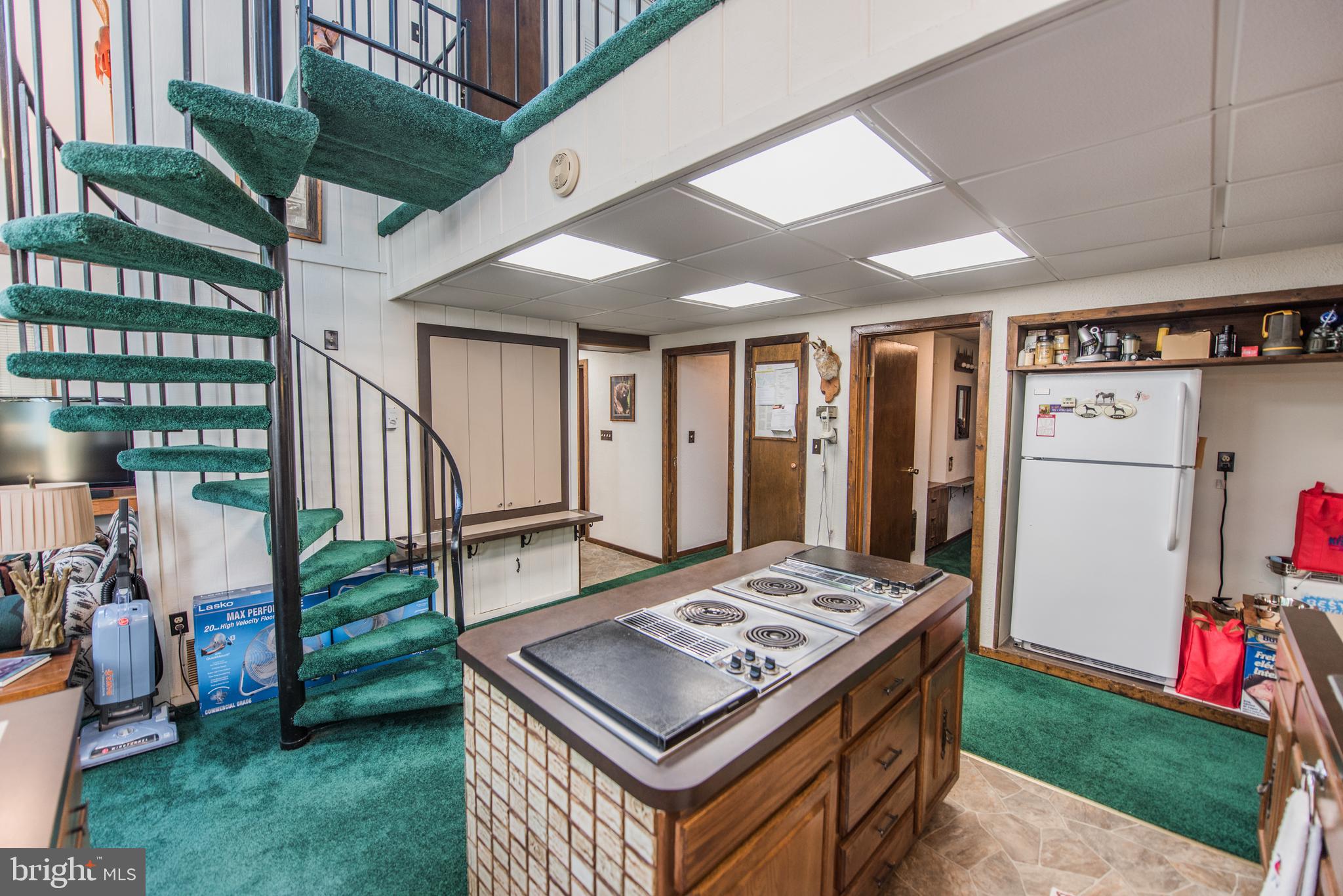 RIVER RIDGE - Residential