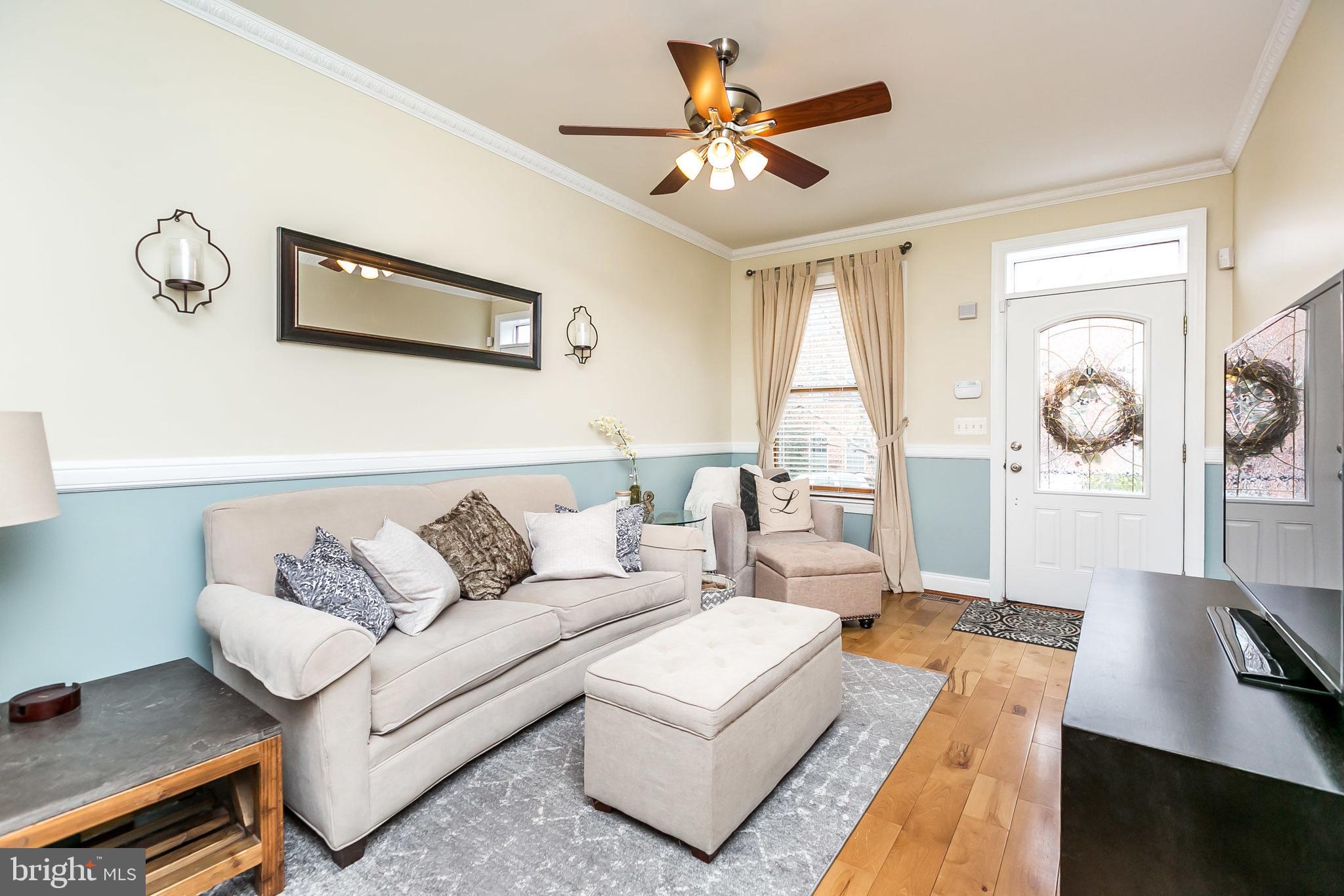 LOCUST POINT - Residential