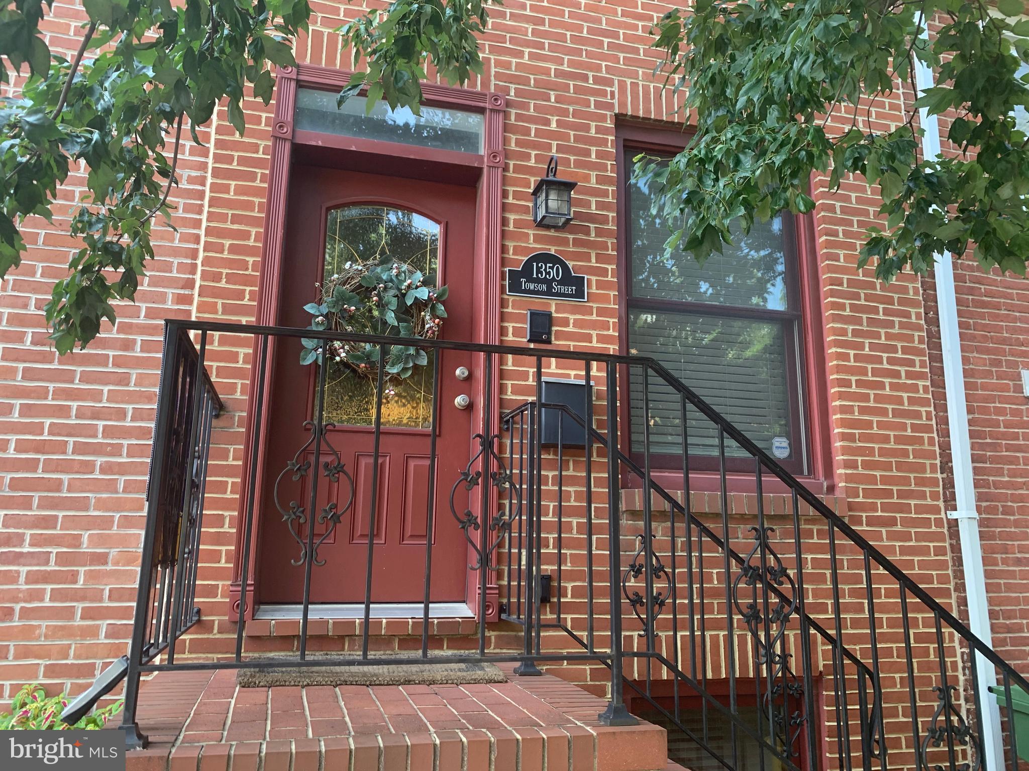 LOCUST POINT - Residential