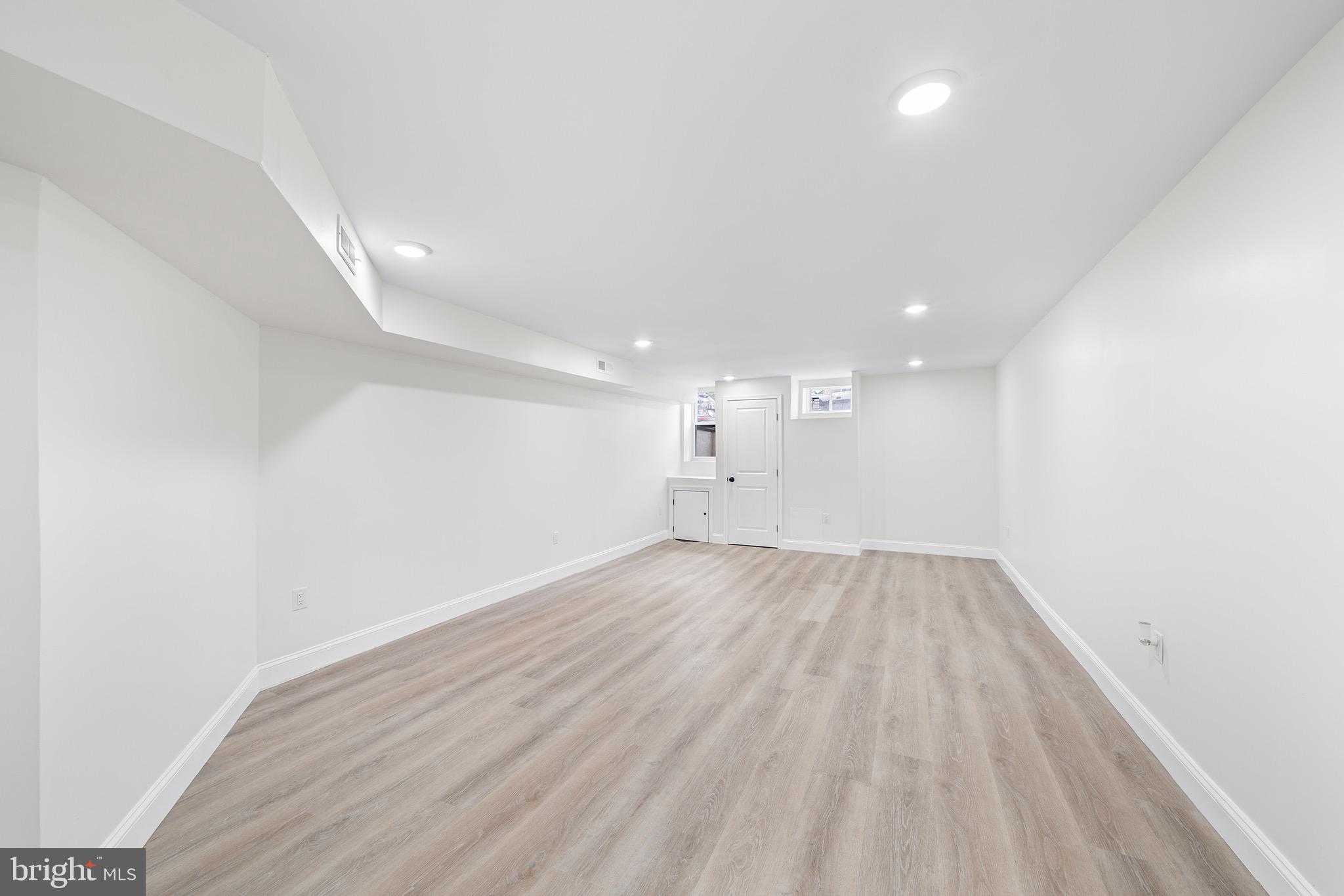 GRADUATE HOSPITAL - Residential