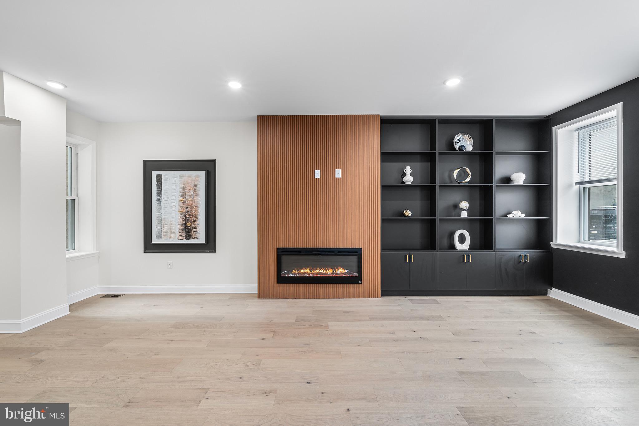 GRADUATE HOSPITAL - Residential