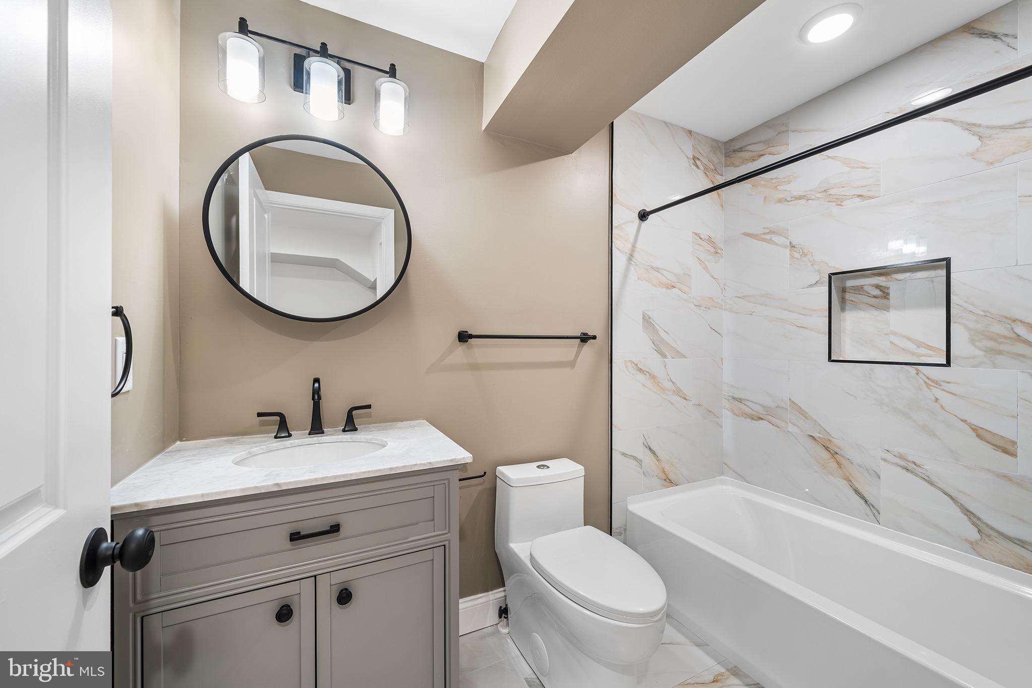 GRADUATE HOSPITAL - Residential