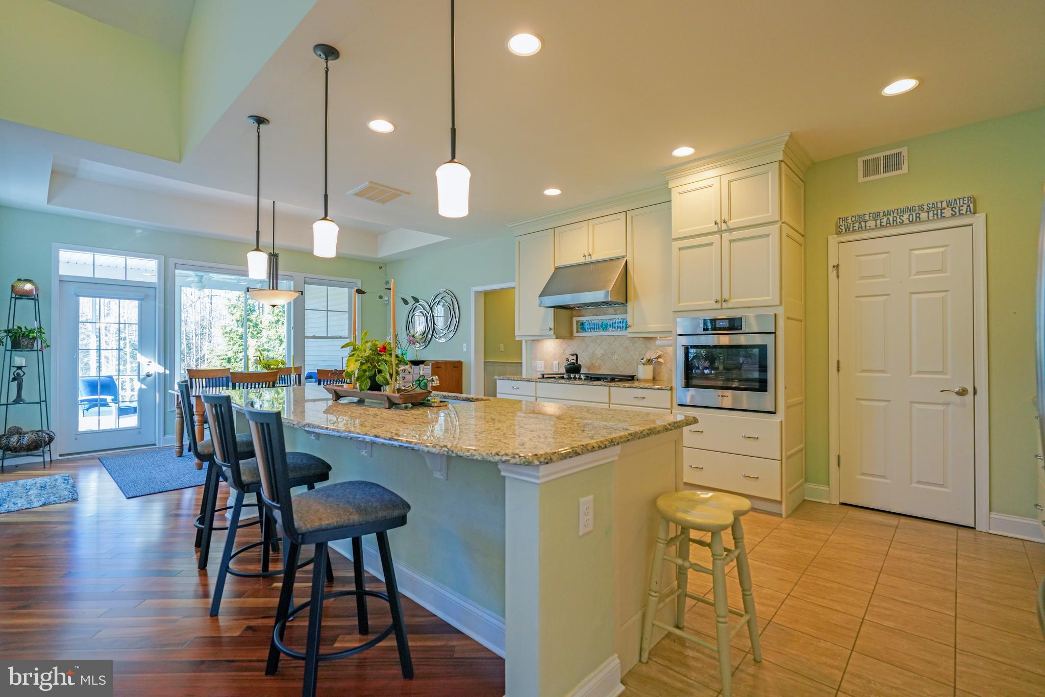 TIDEWATER LANDING - Residential