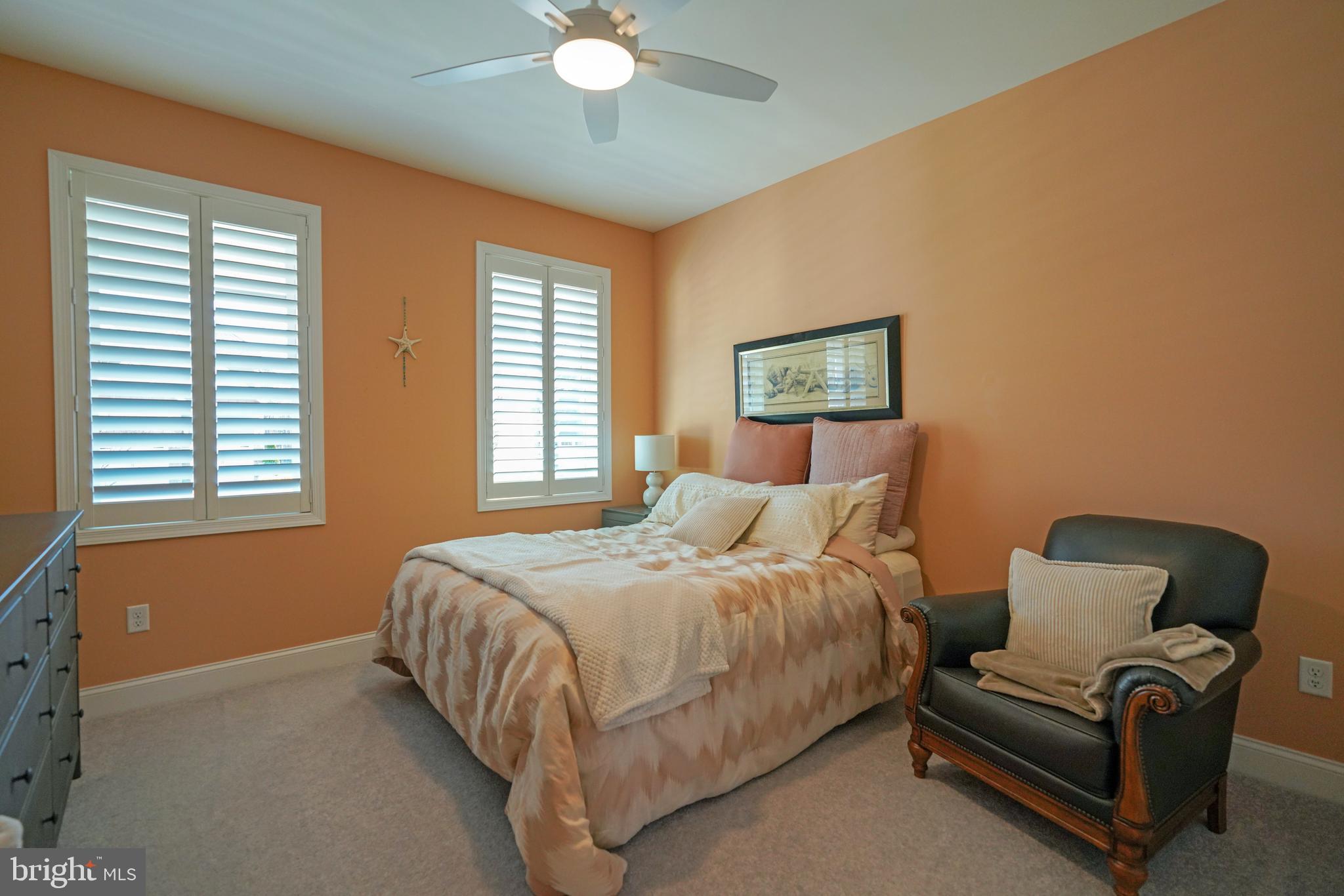 TIDEWATER LANDING - Residential