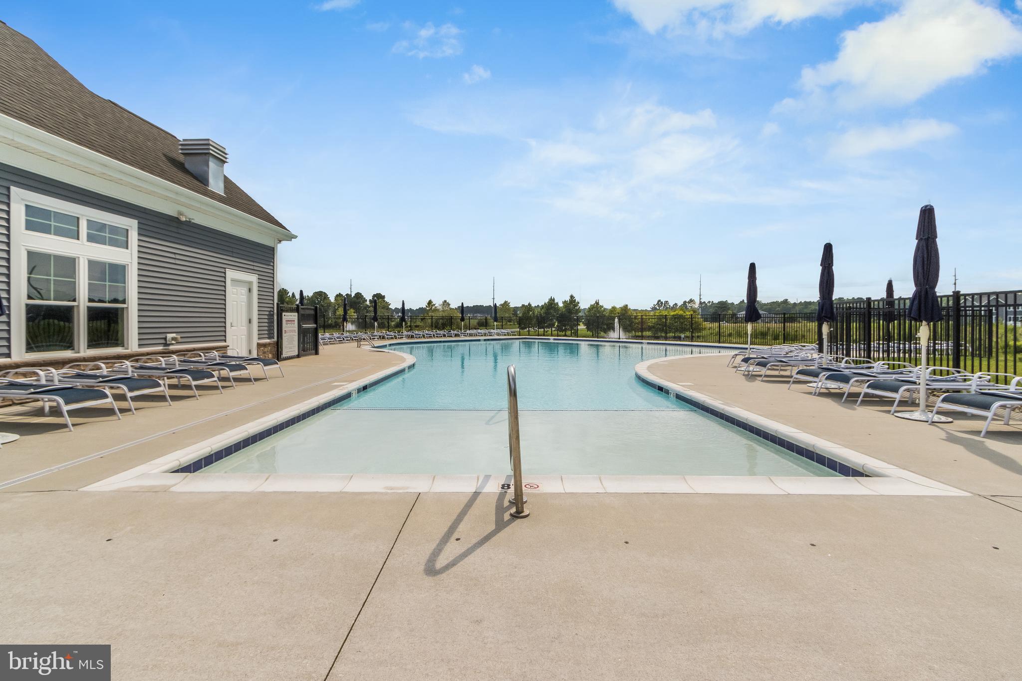 TIDEWATER LANDING - Residential