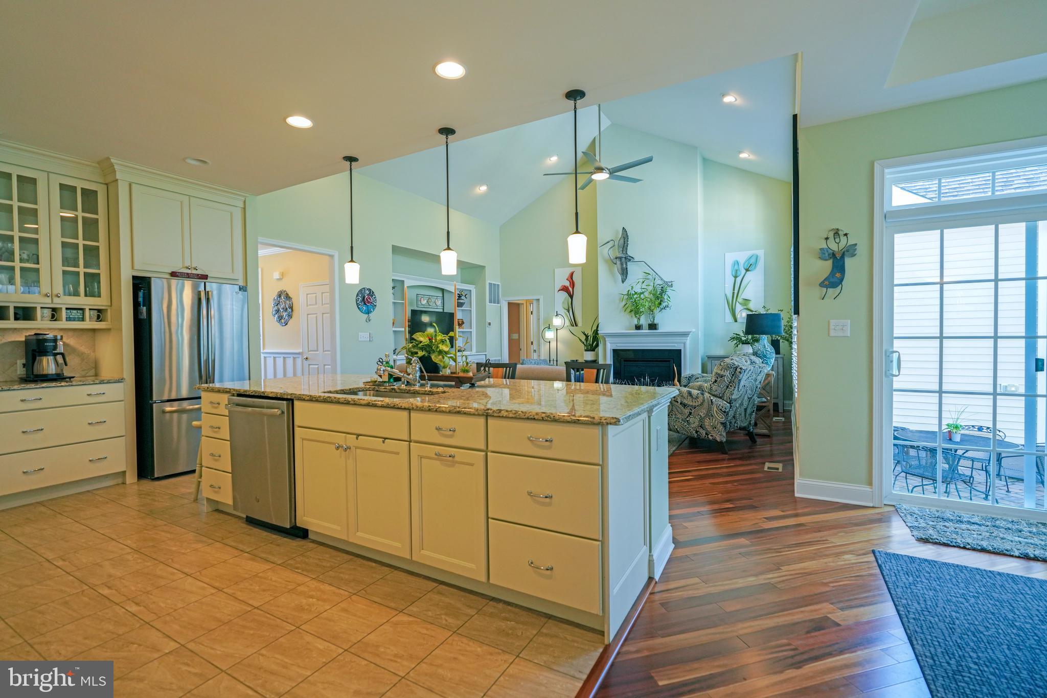 TIDEWATER LANDING - Residential