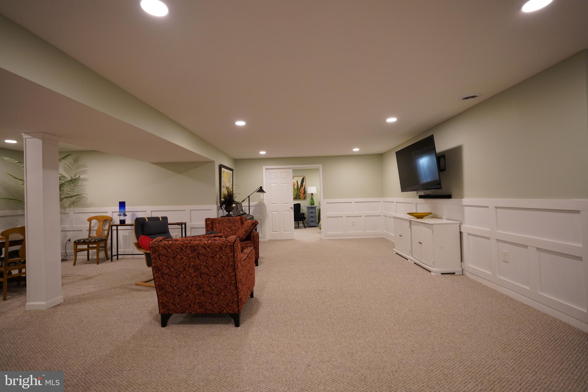 TIDEWATER LANDING - Residential