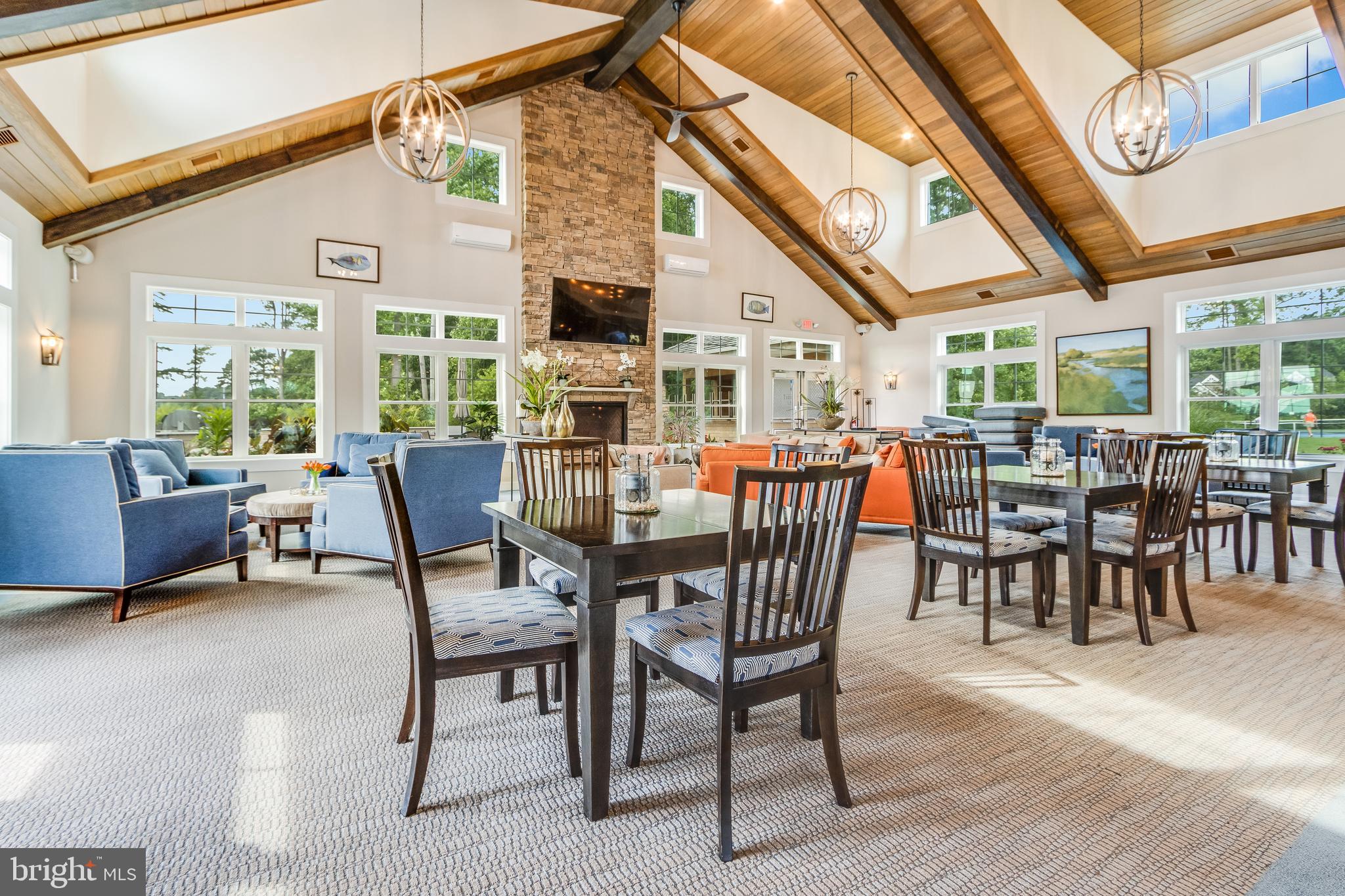 TIDEWATER LANDING - Residential