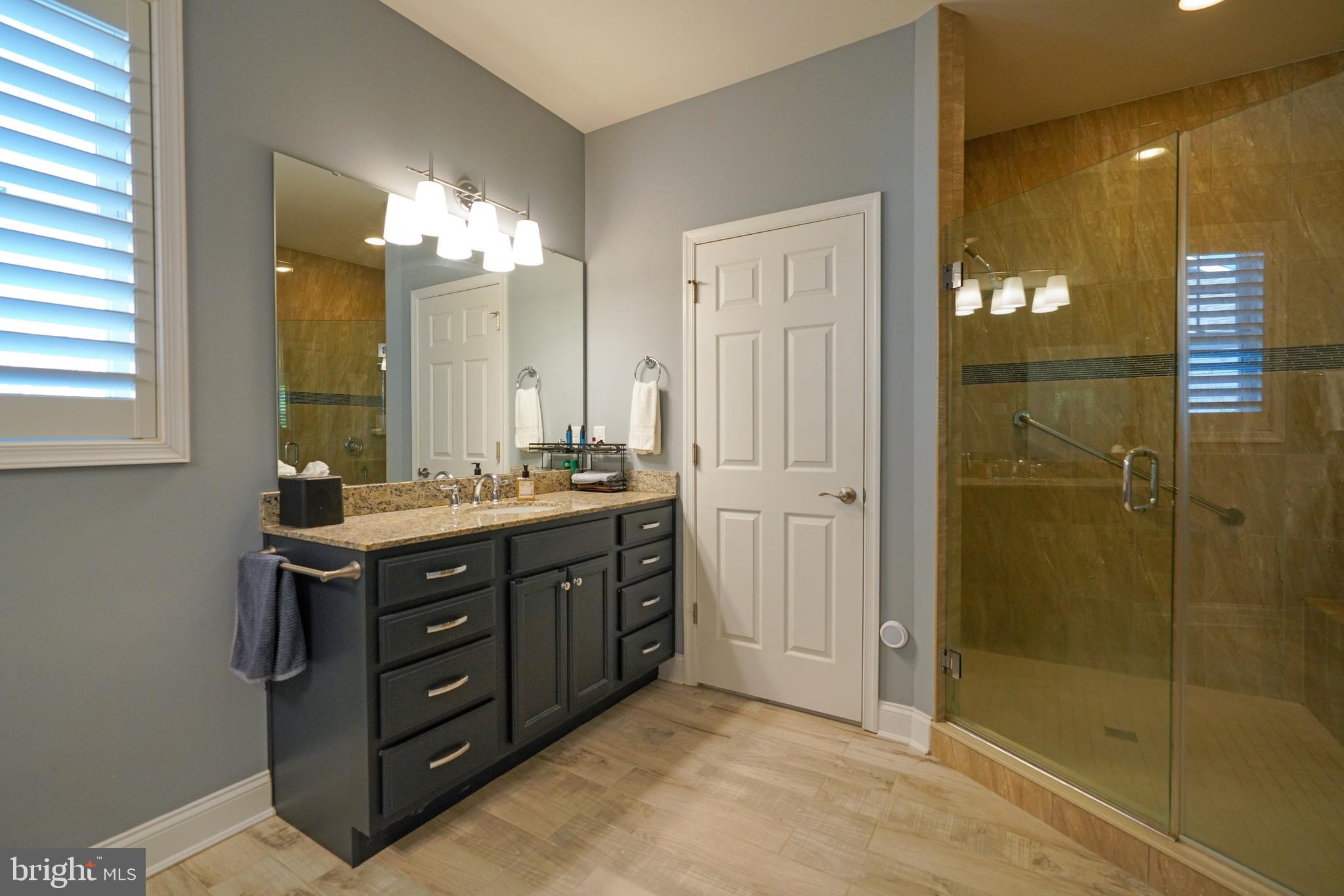 TIDEWATER LANDING - Residential