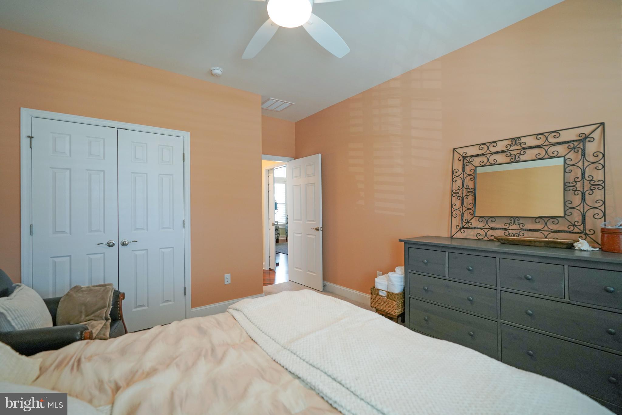 TIDEWATER LANDING - Residential