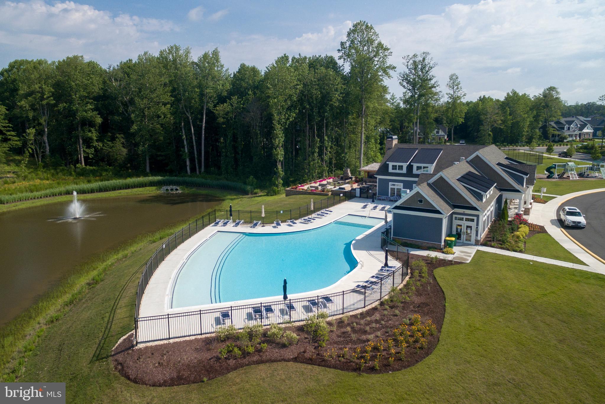 TIDEWATER LANDING - Residential