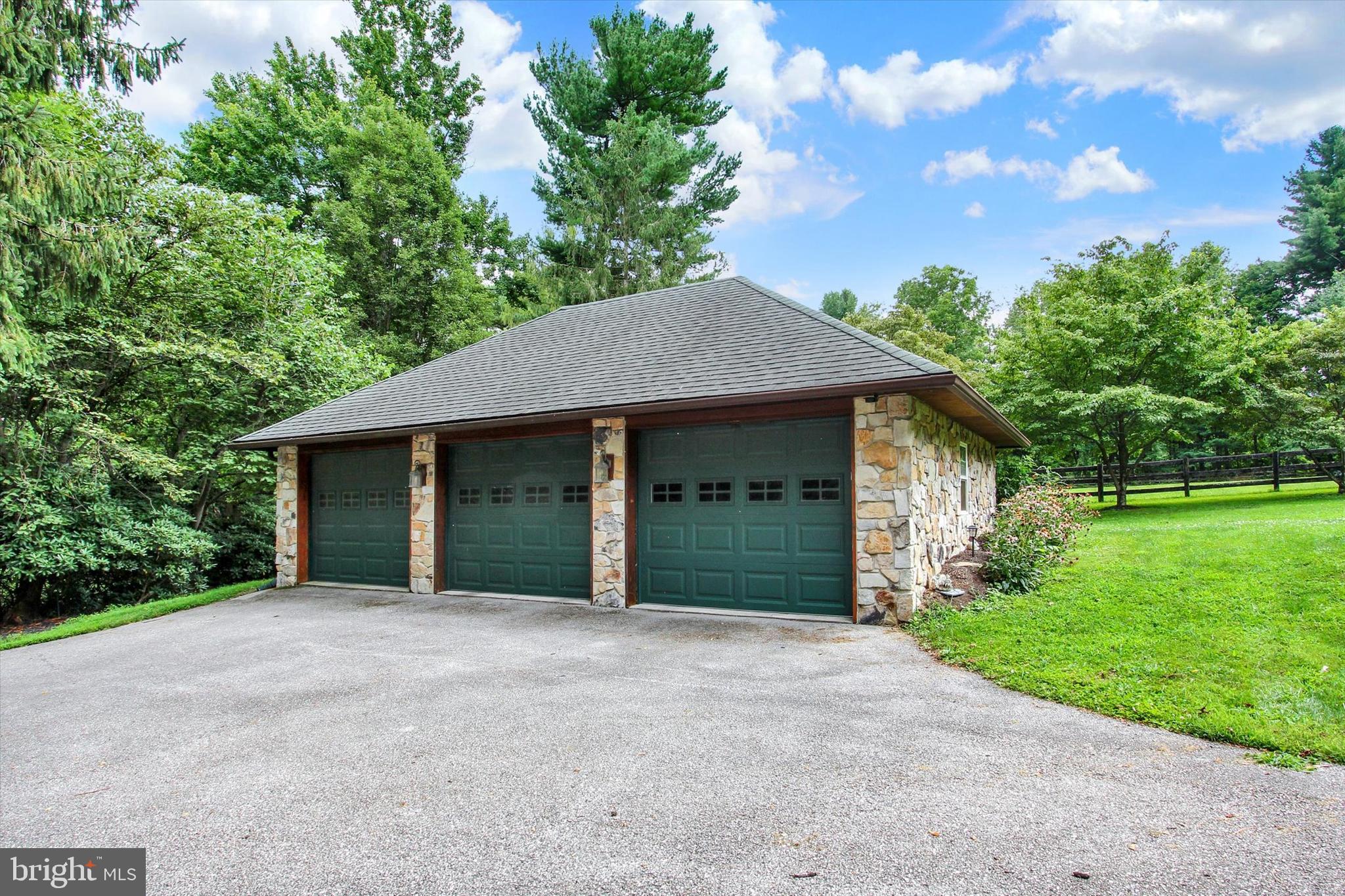 5318 BENTZ ROAD