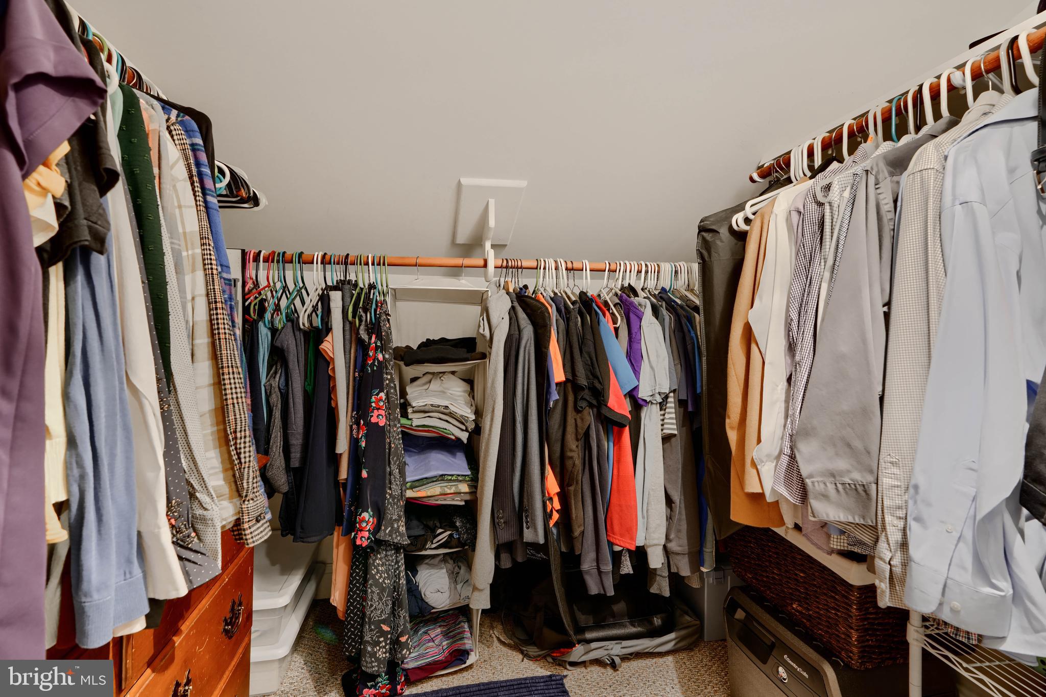 BUTCHERS HILL - Residential