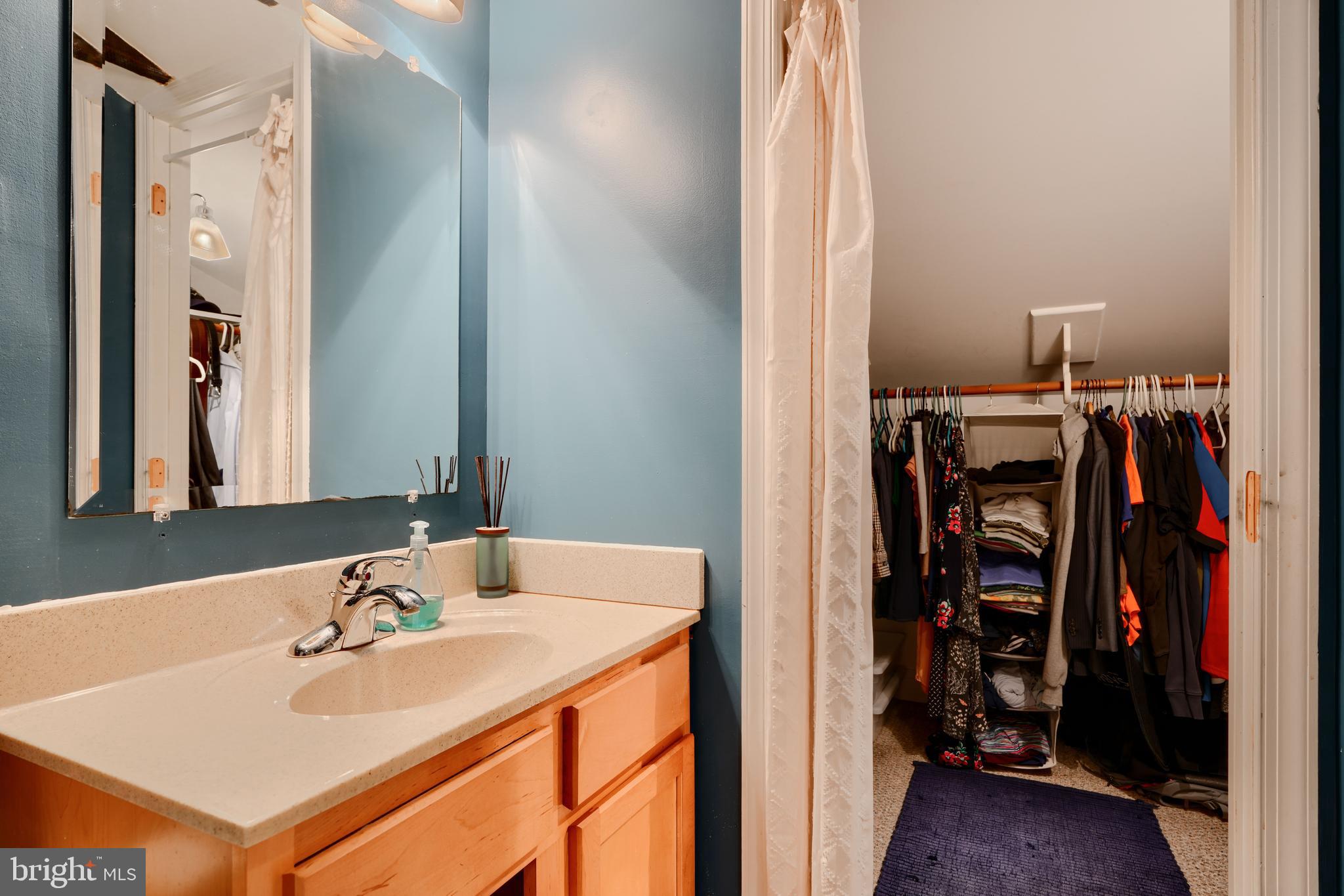 BUTCHERS HILL - Residential