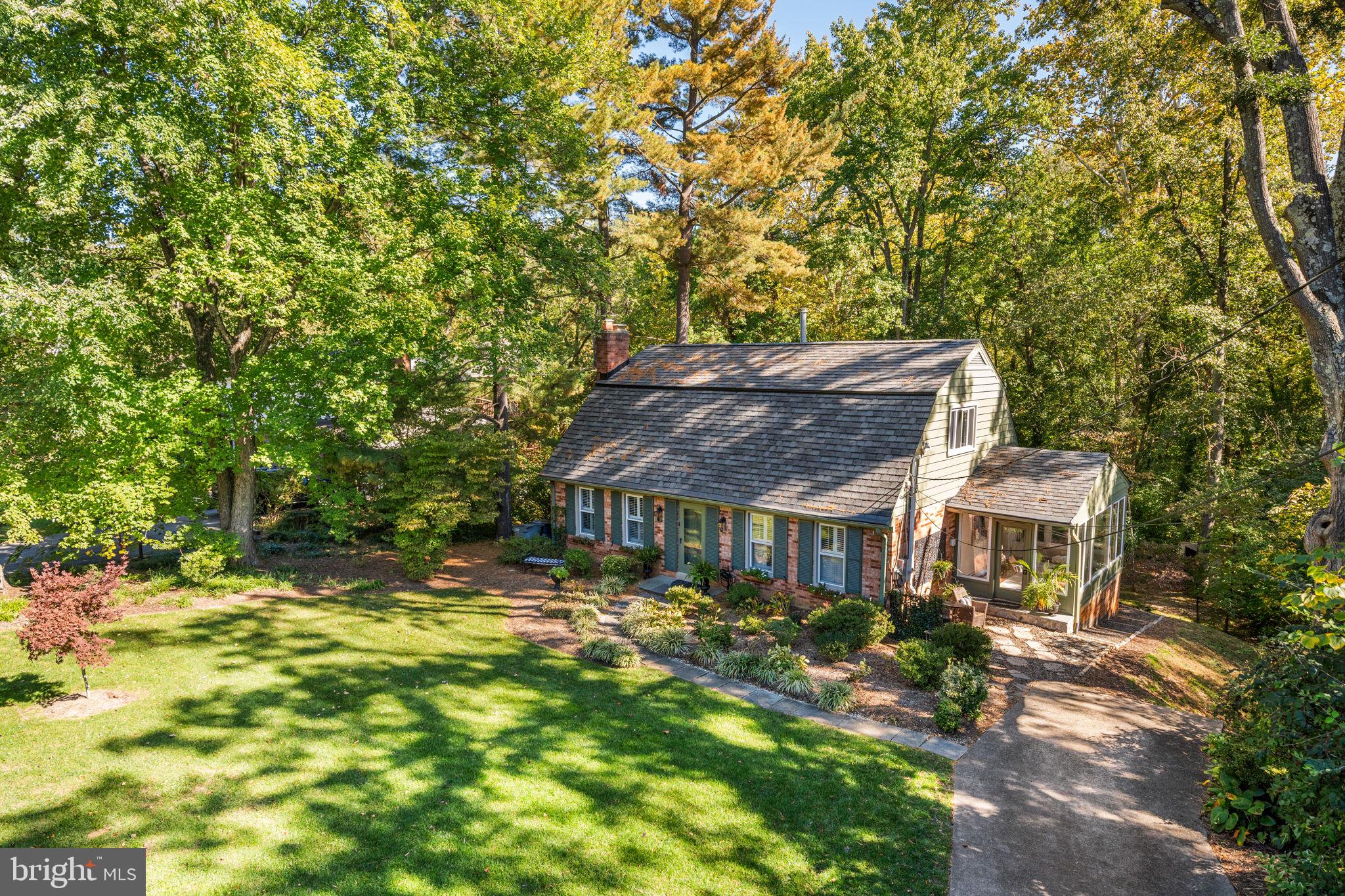 1625 COURTLAND ROAD