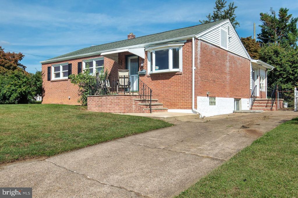 Photo of 310 Atwood Road, WILMINGTON, DE 19804 (MLS # DENC2091176)