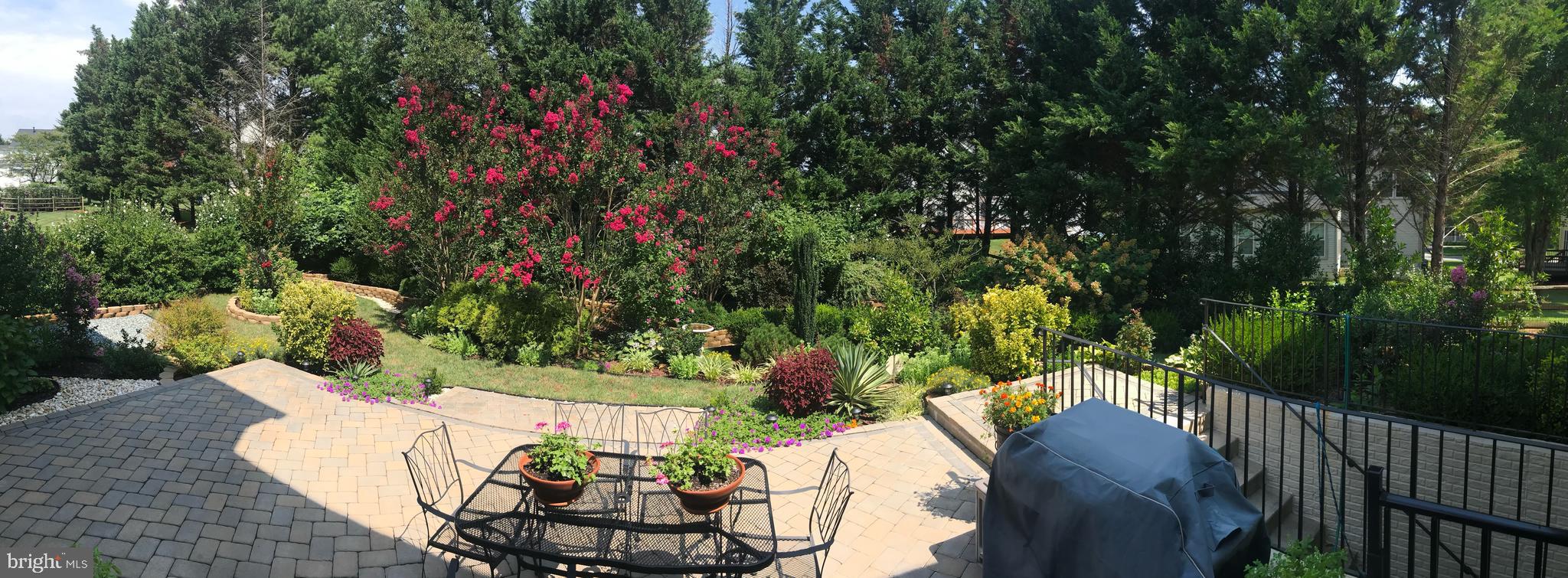 PINEY GLEN VILLAGE - Residential