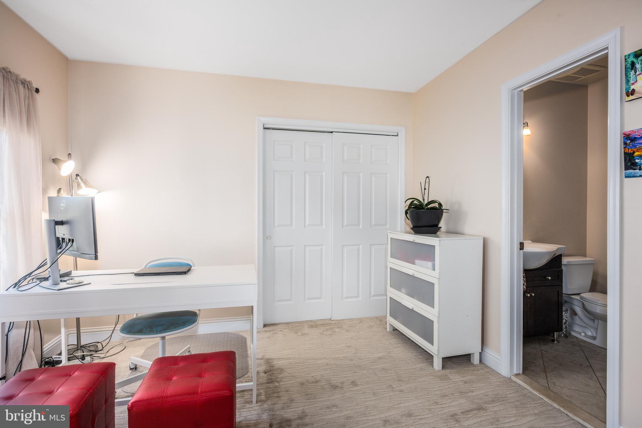 PINEY GLEN VILLAGE - Residential