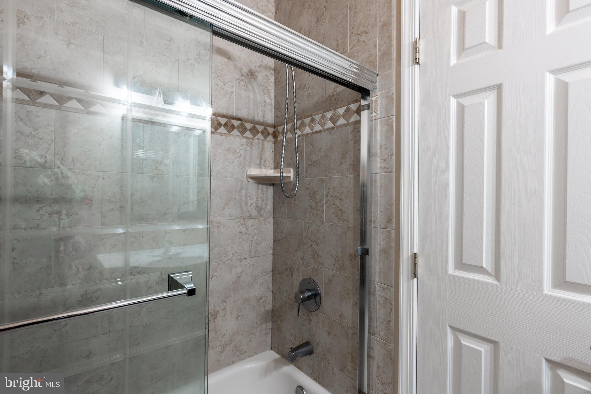 PINEY GLEN VILLAGE - Residential