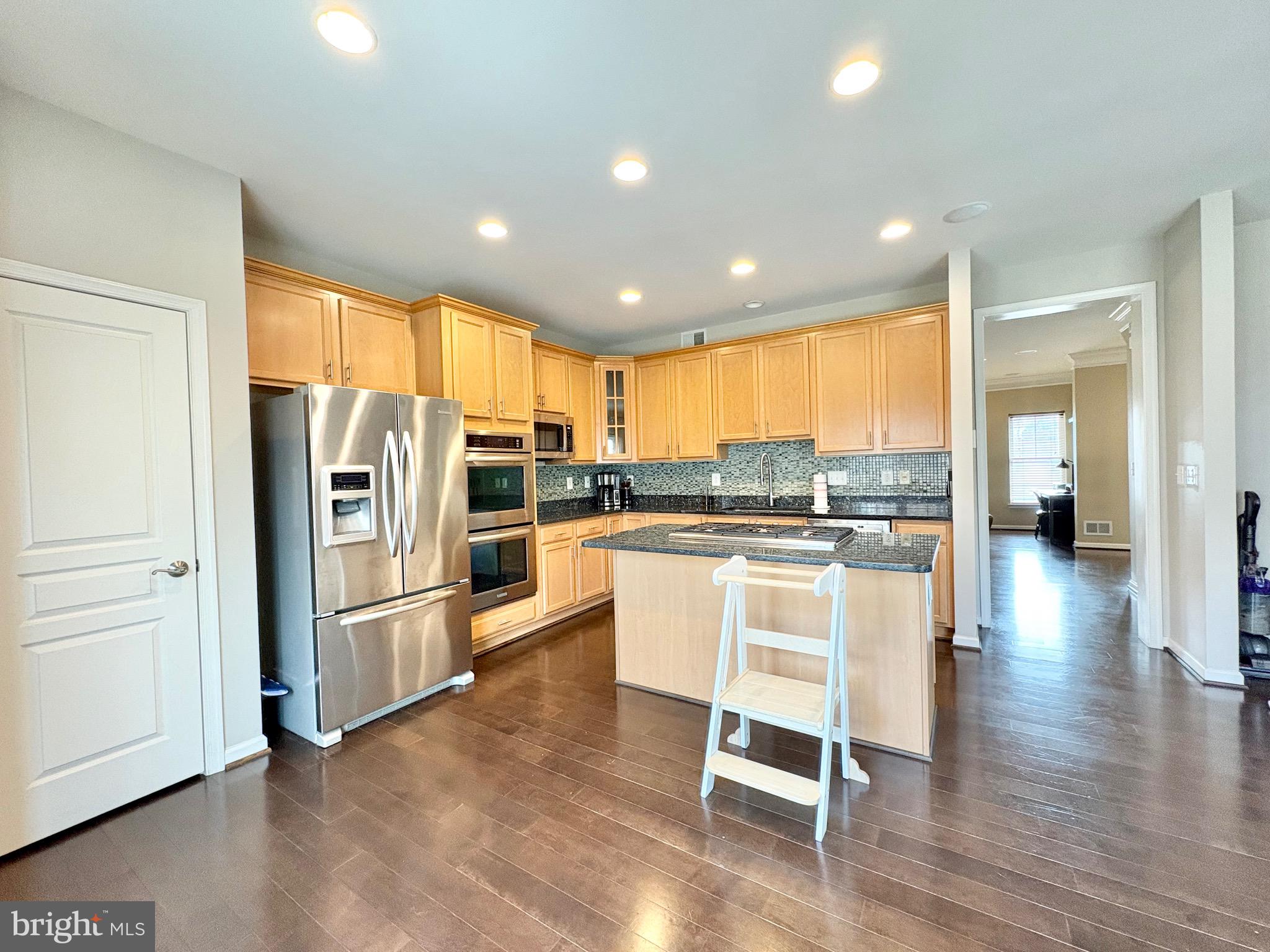 HERNDON ADDITION TO OCCO - Residential Lease