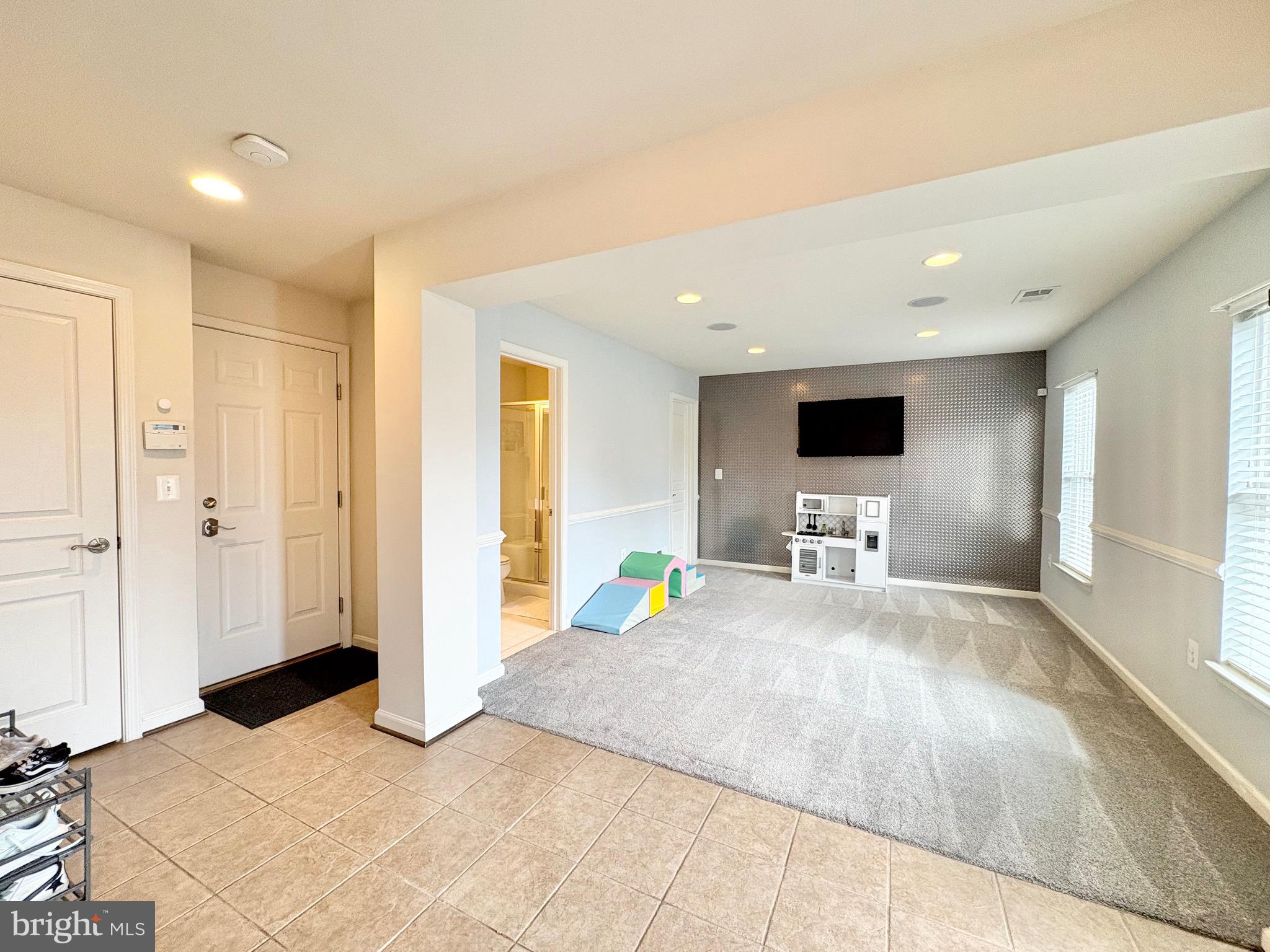 HERNDON ADDITION TO OCCO - Residential Lease