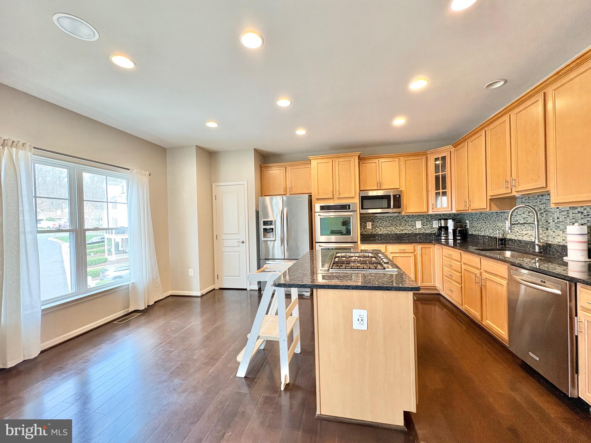 HERNDON ADDITION TO OCCO - Residential Lease