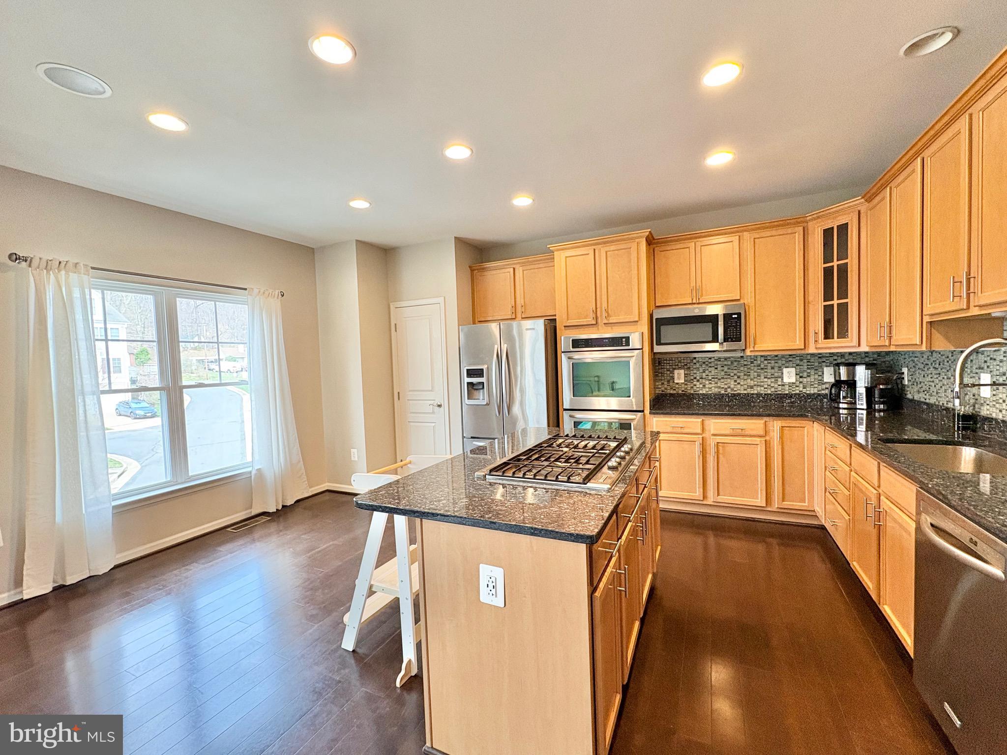 HERNDON ADDITION TO OCCO - Residential Lease