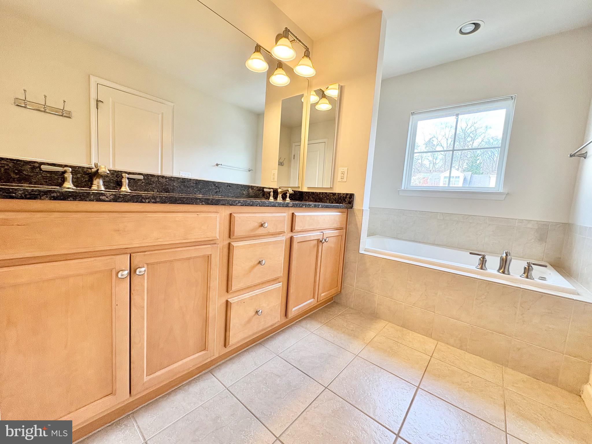 HERNDON ADDITION TO OCCO - Residential Lease