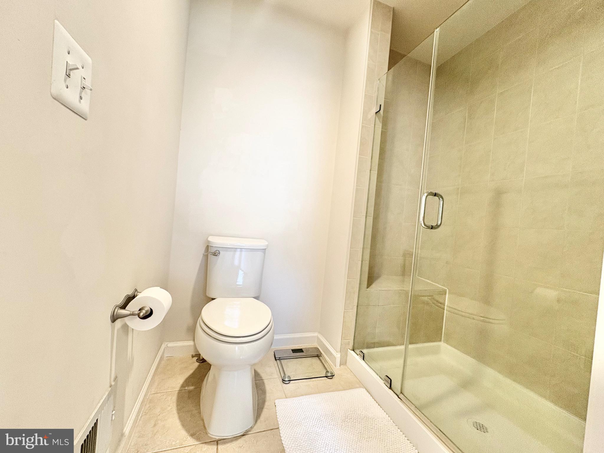 HERNDON ADDITION TO OCCO - Residential Lease