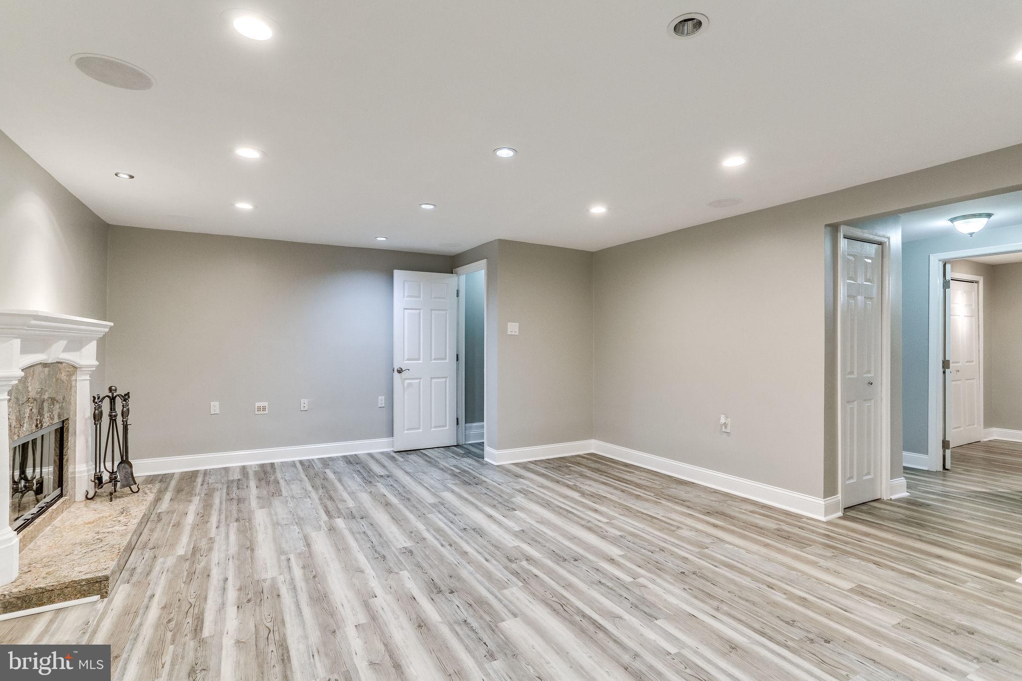 TANTALLON SOUTH - Residential Lease