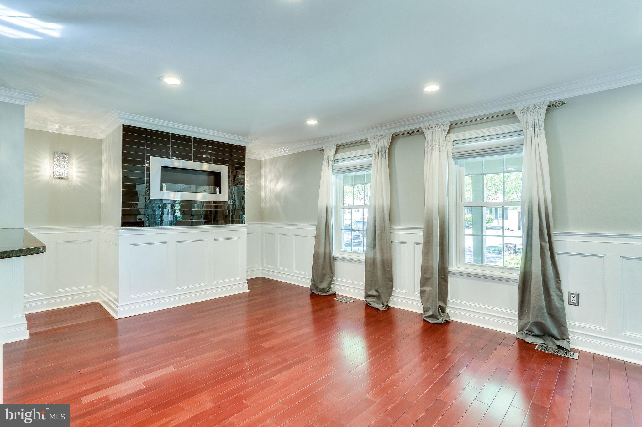 TANTALLON SOUTH - Residential Lease