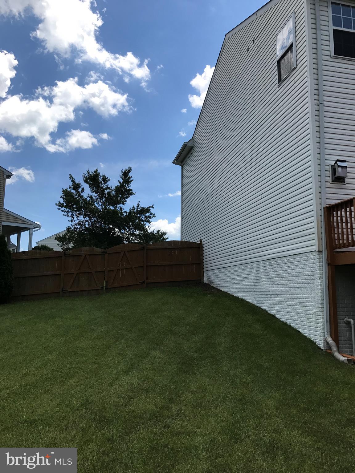 APPLE GROVE - Residential