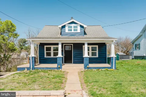 52 Brumback Avenue, Luray, VA MLS: VAPA2004704