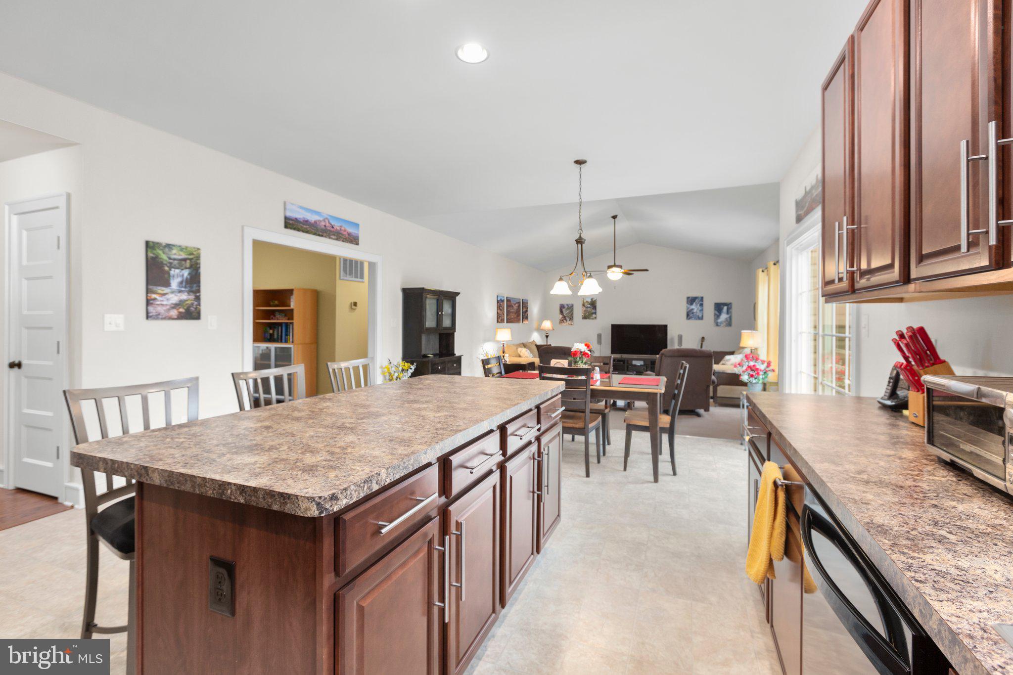 CANDLEWOOD - Residential