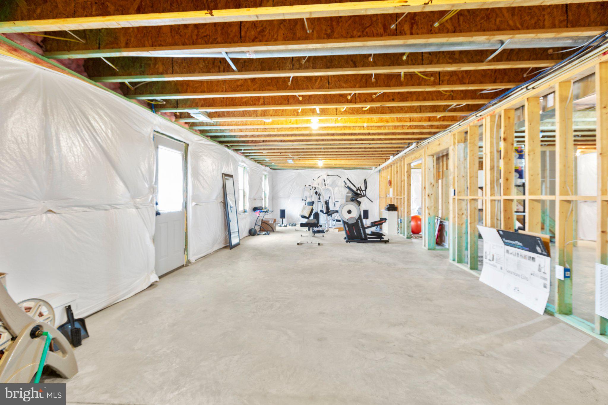 CANDLEWOOD - Residential