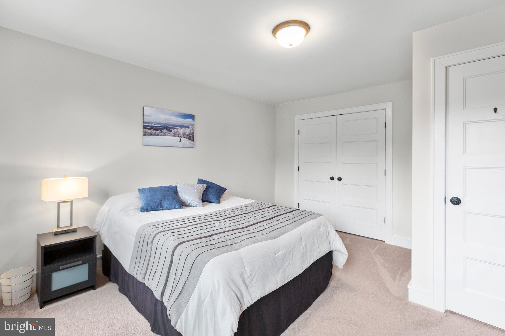 CANDLEWOOD - Residential